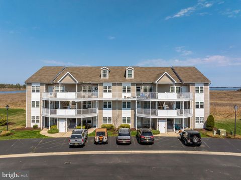 Condo For Sale - 37456 Pettinaro Drive #64-6<br/> OCEAN VIEW, DE 19970