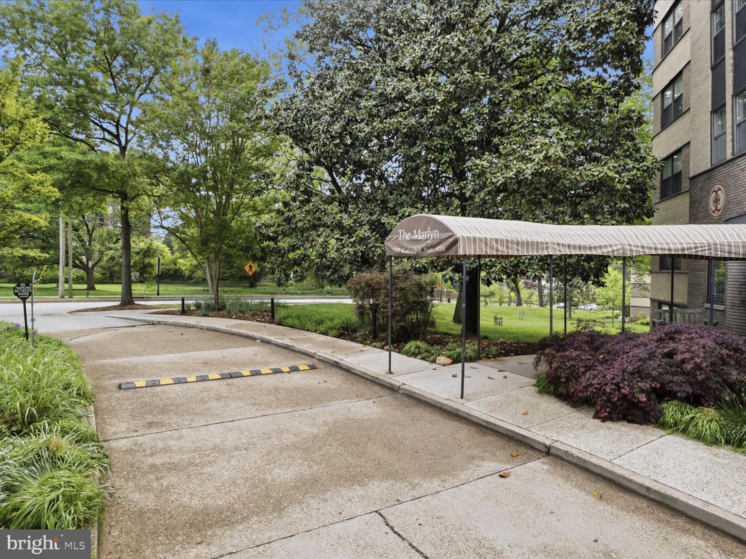 3901 CATHEDRAL AVENUE NW 418