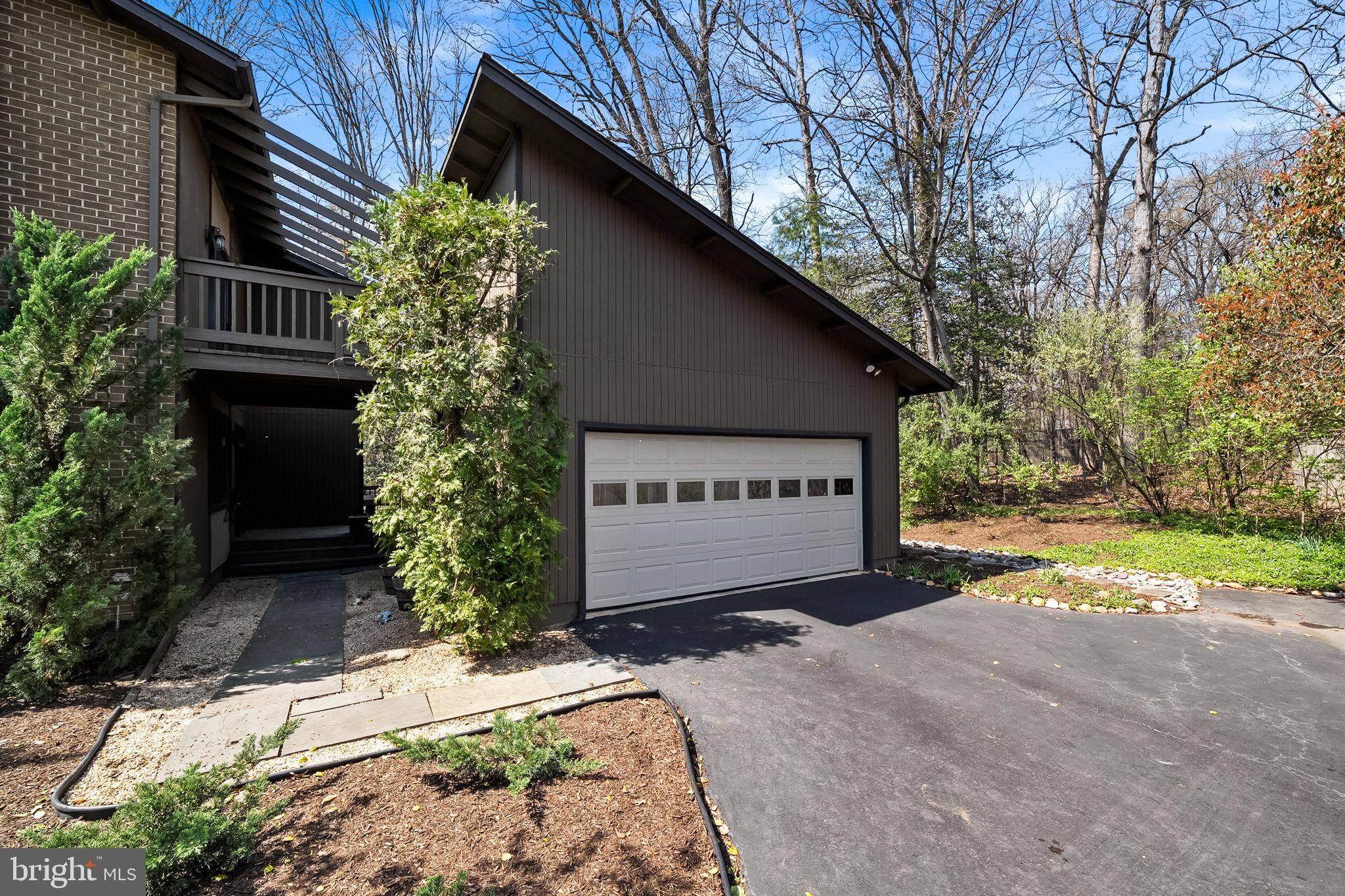 5224 BRADFIELD DRIVE