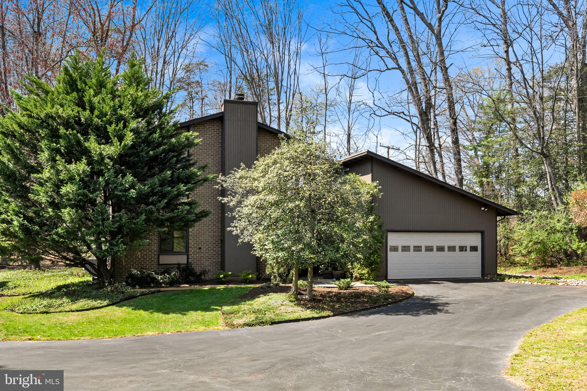 5224 BRADFIELD DRIVE