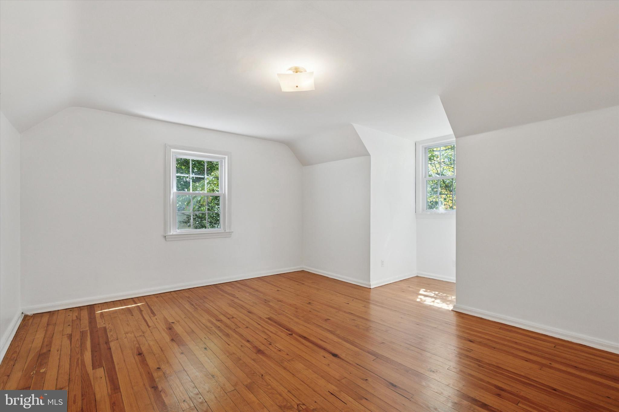 PENN WYNNE - Residential