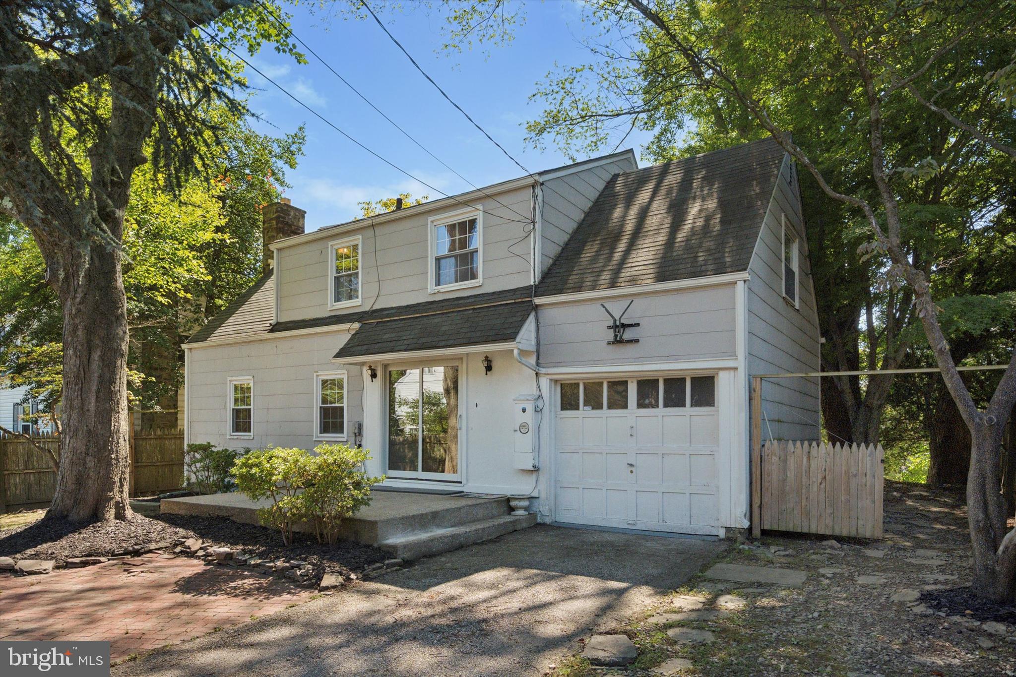 PENN WYNNE - Residential