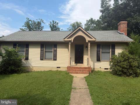 Homes For Sale - 10907 Stockade Drive<br/> SPOTSYLVANIA, VA 22551