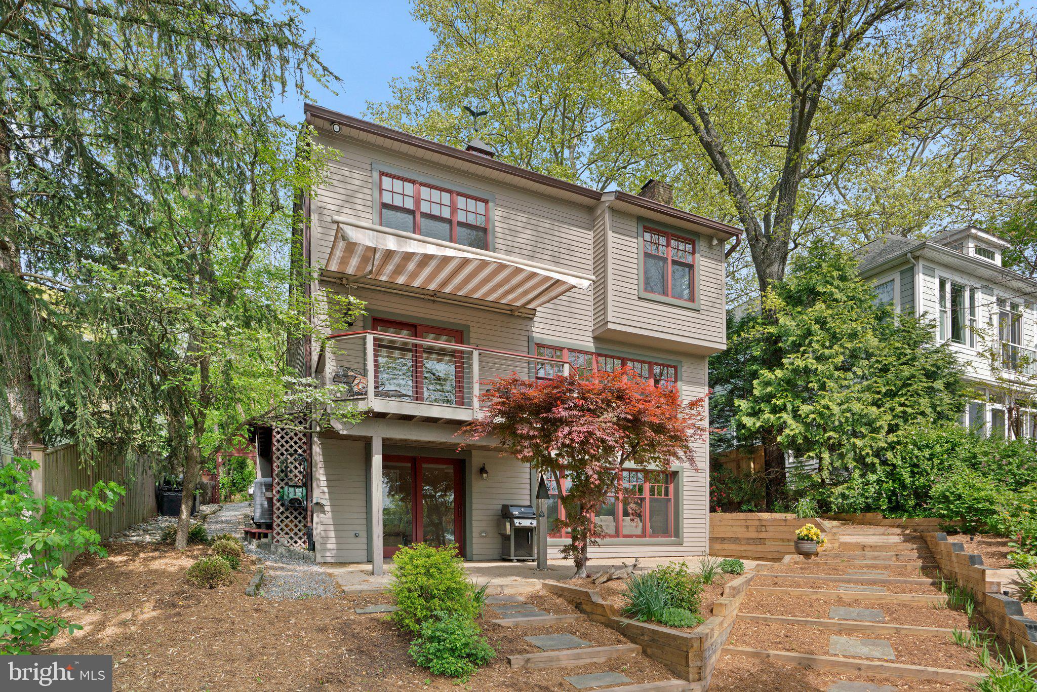 MANHATTAN BEACH - Residential