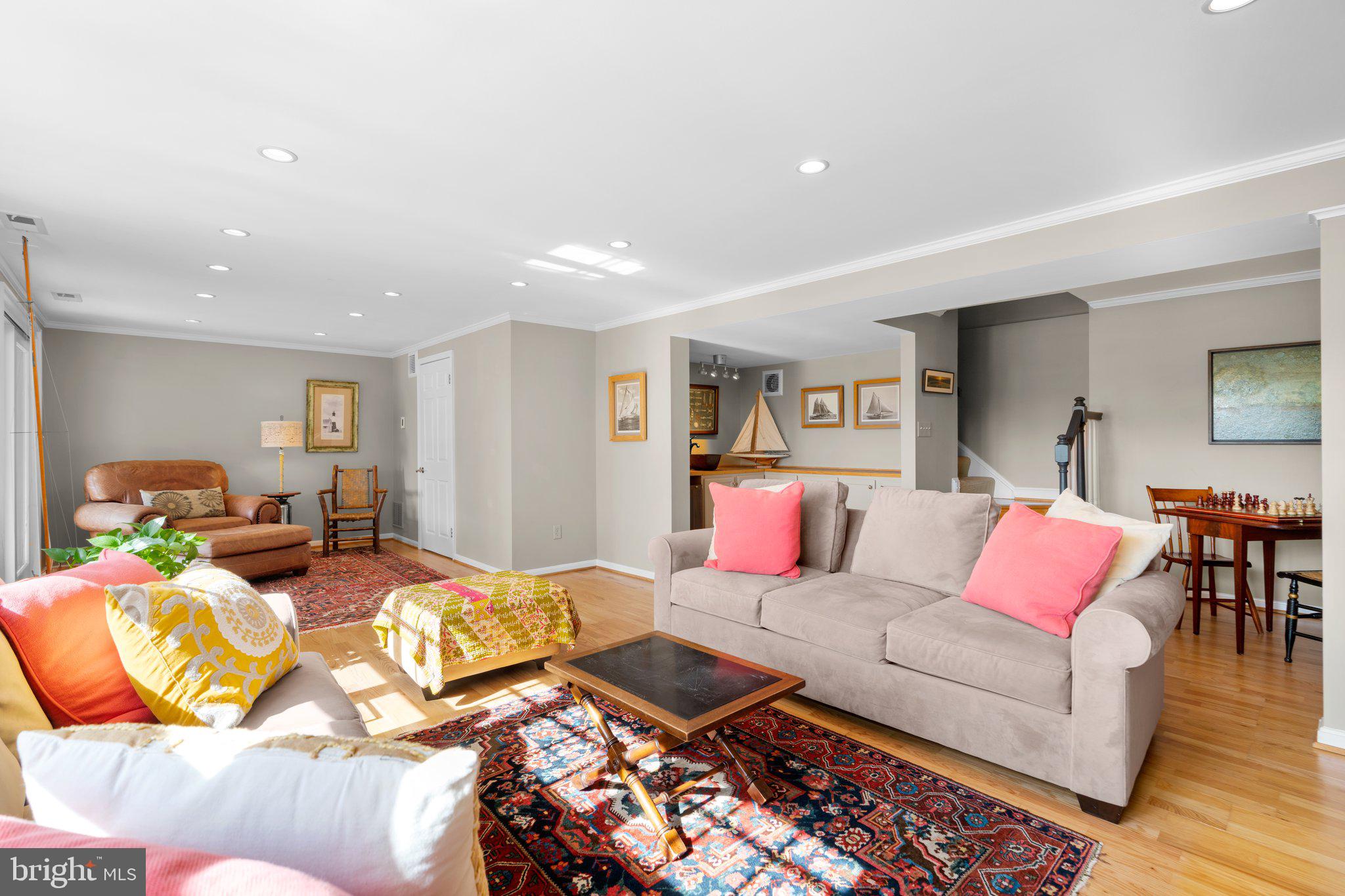 MANHATTAN BEACH - Residential