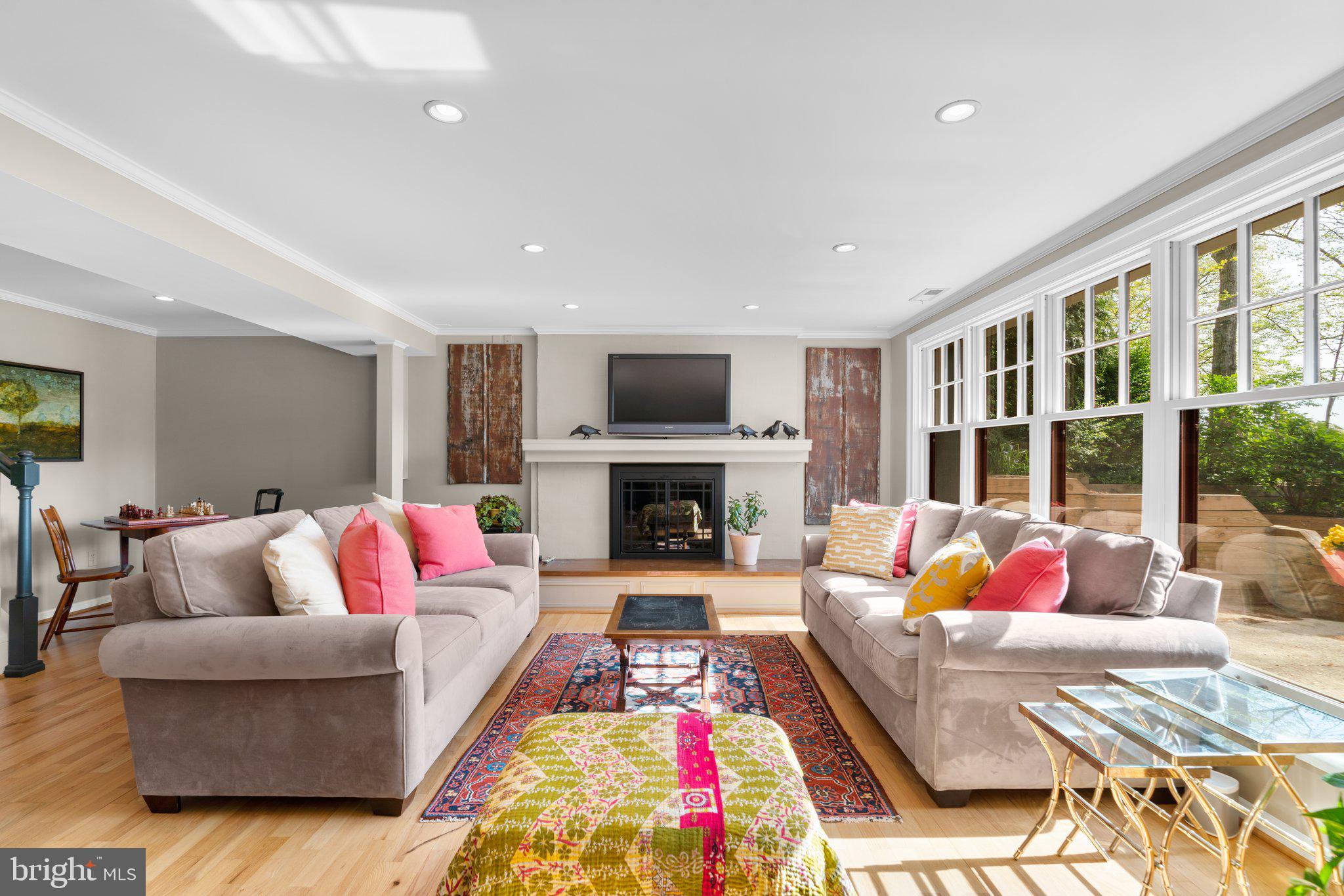 MANHATTAN BEACH - Residential