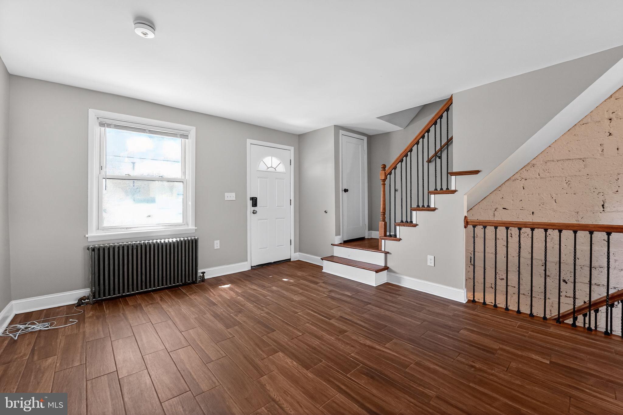 1018 W 43RD STREET