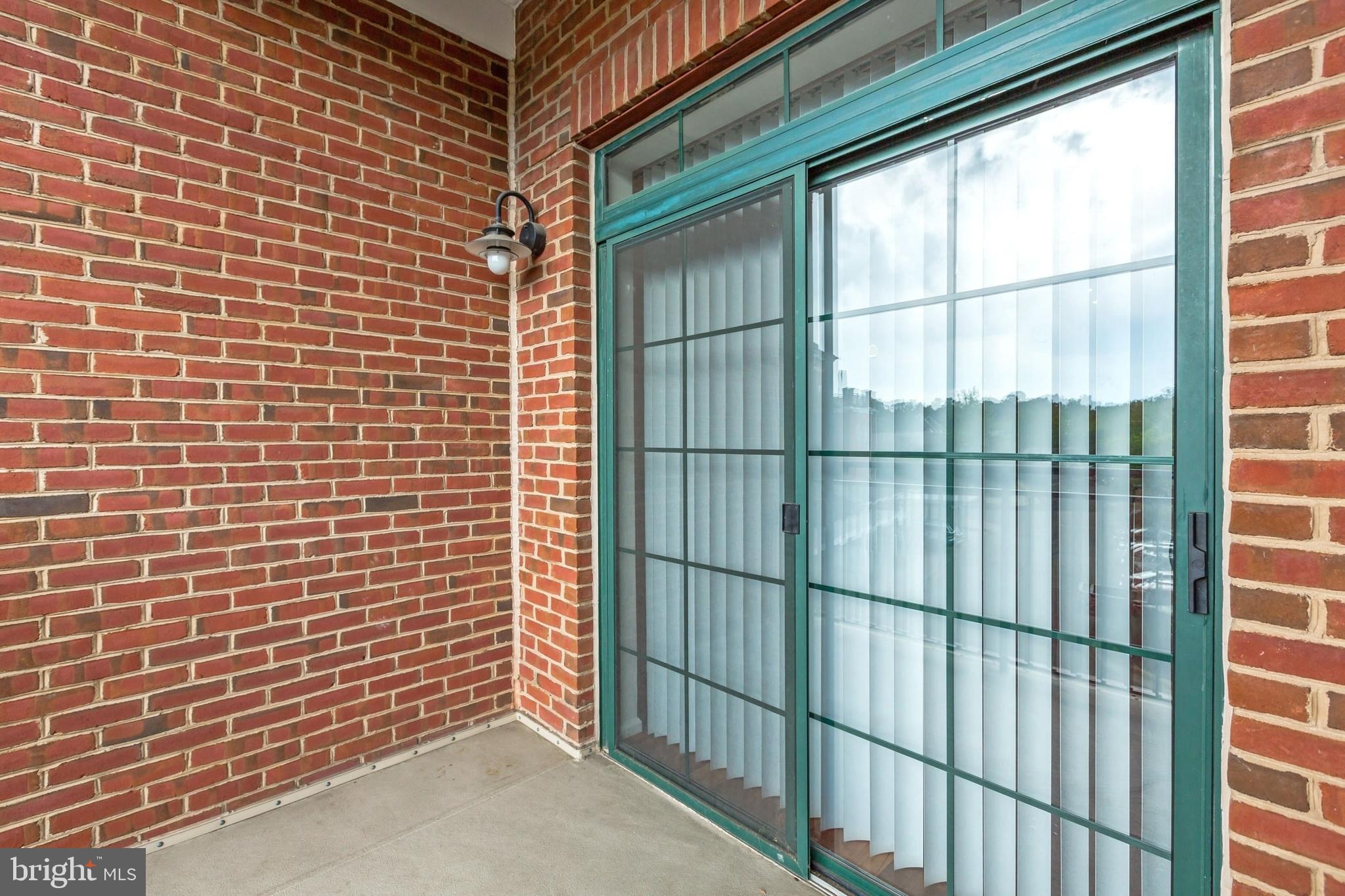 RESIDENCES OF LORTON STATION - Residential