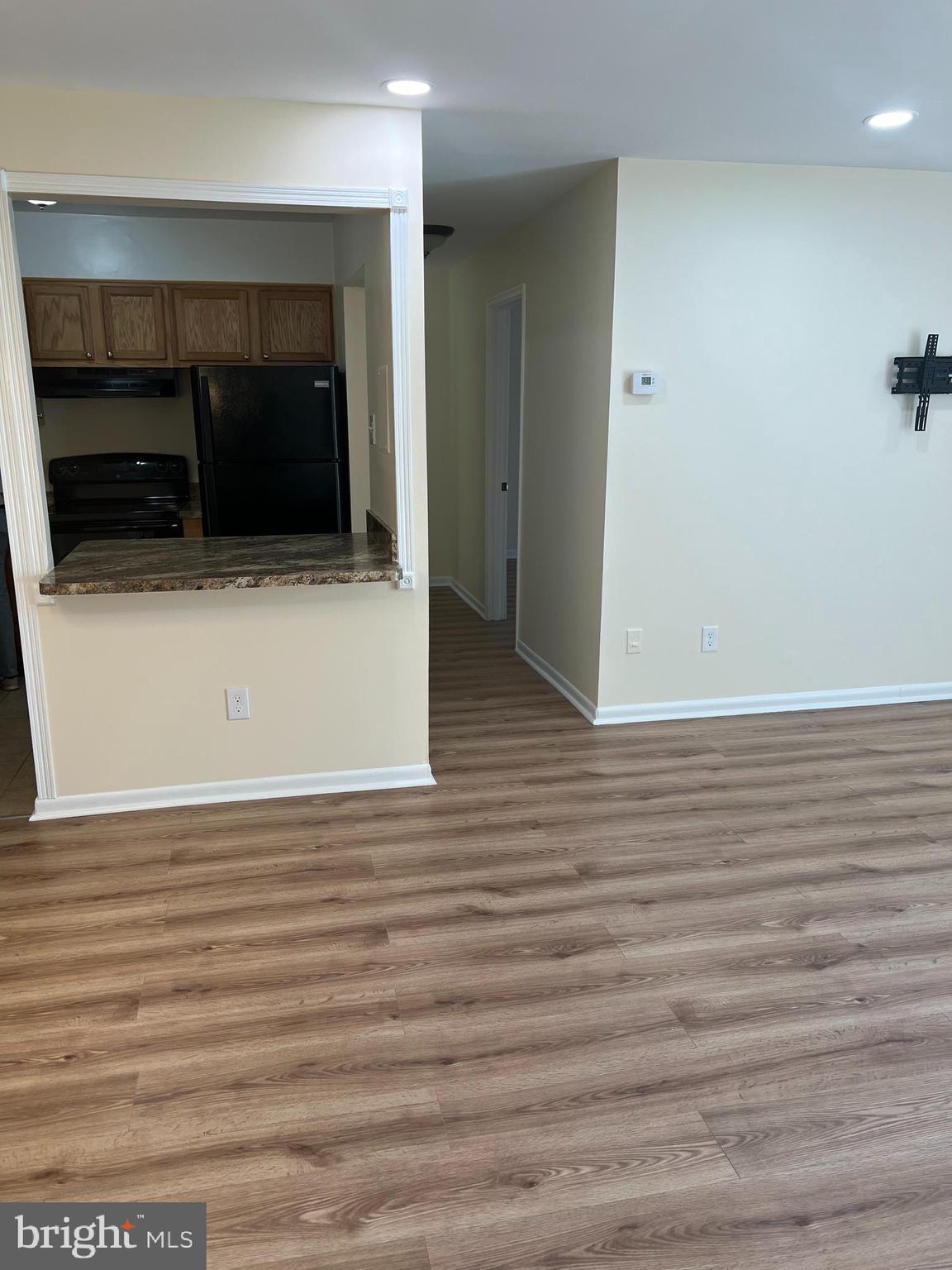 10122 CAMPUS WAY S 104-1A