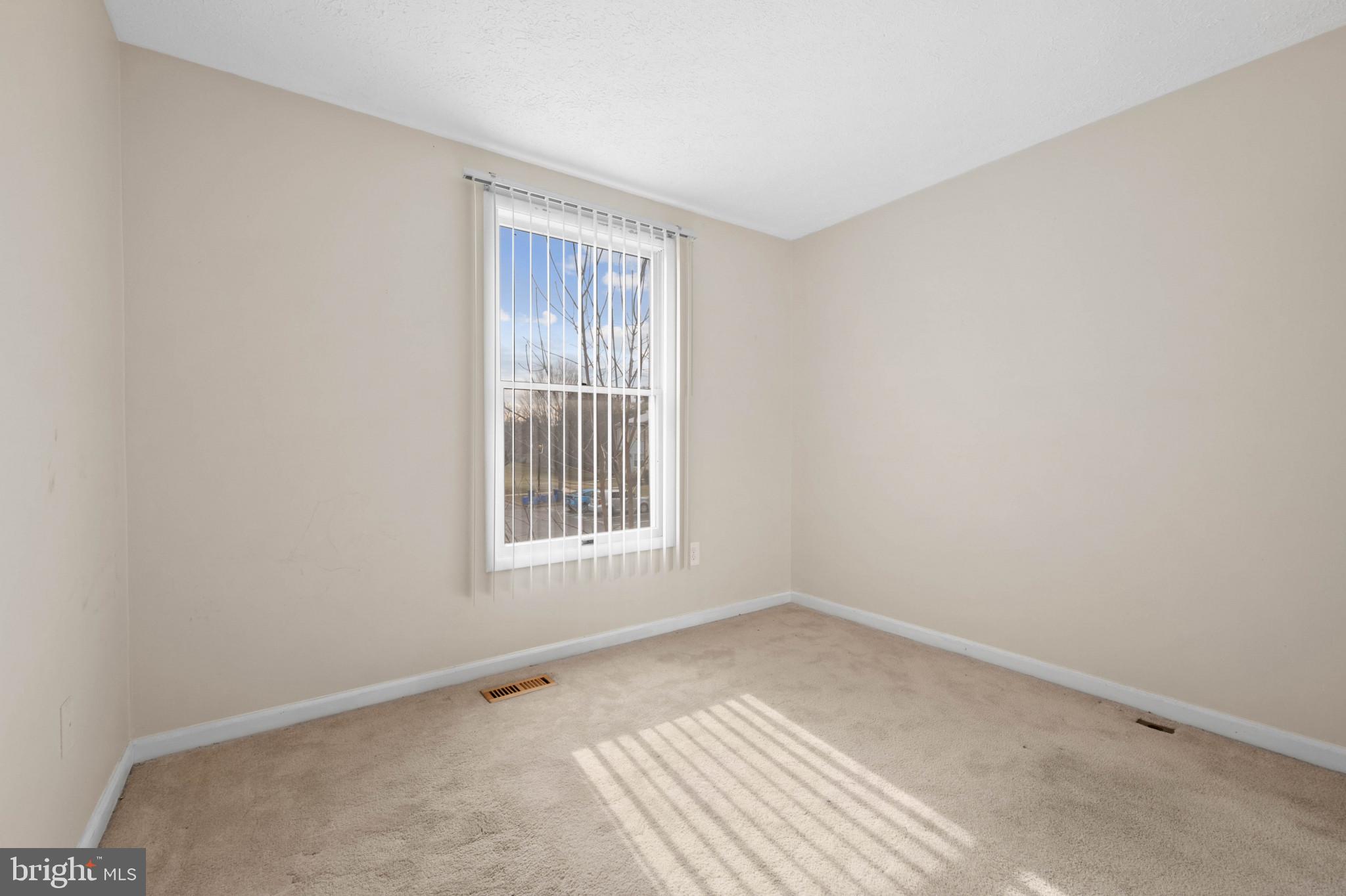 DERWOOD - Residential