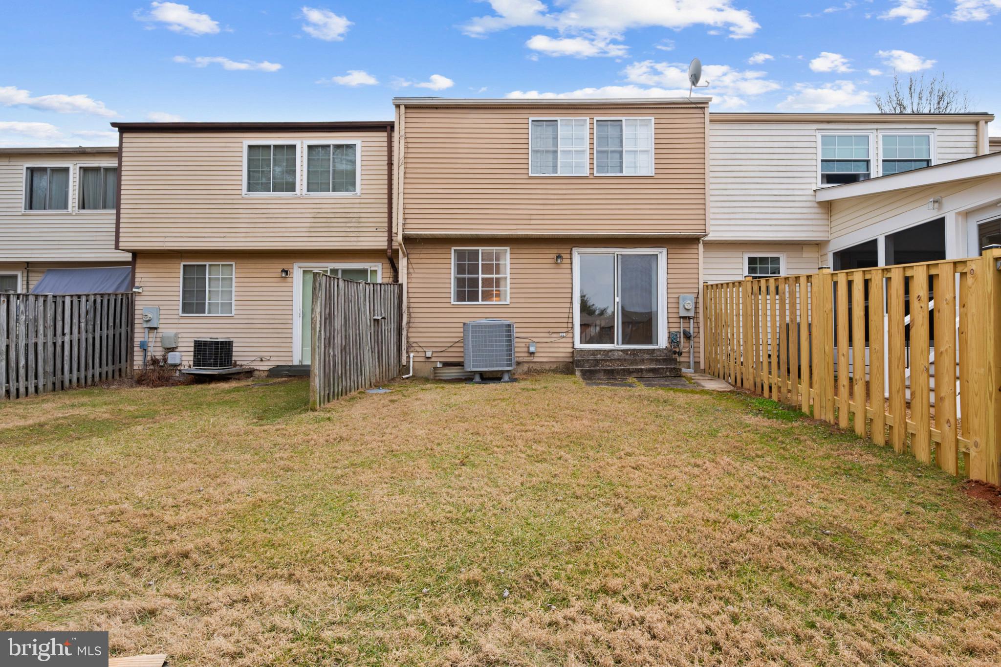 DERWOOD - Residential