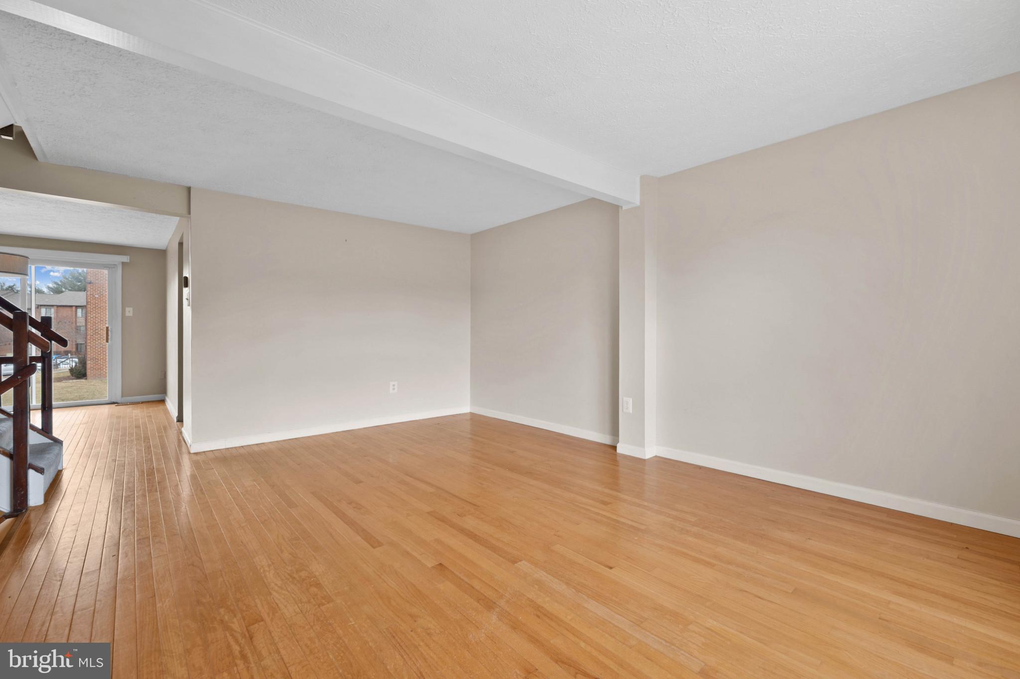 DERWOOD - Residential