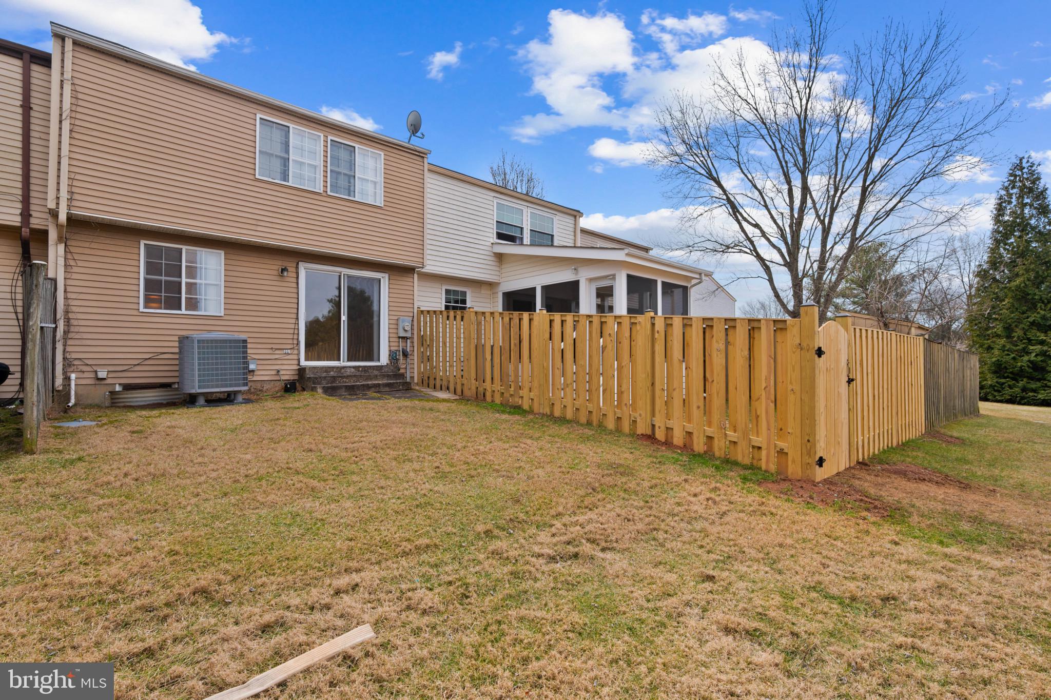 DERWOOD - Residential