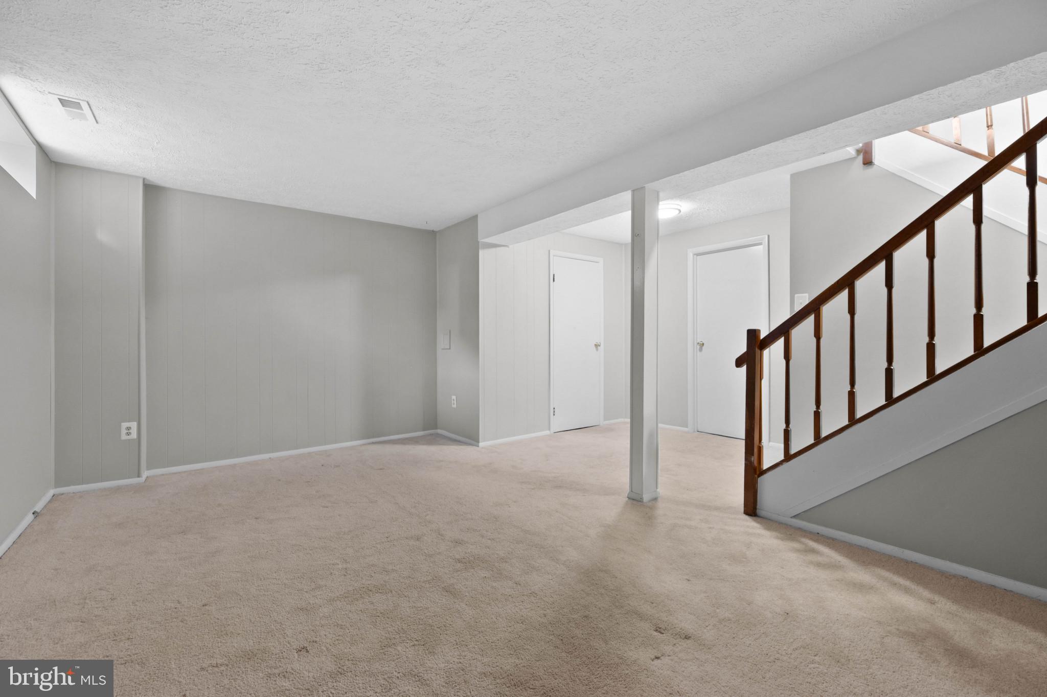 DERWOOD - Residential