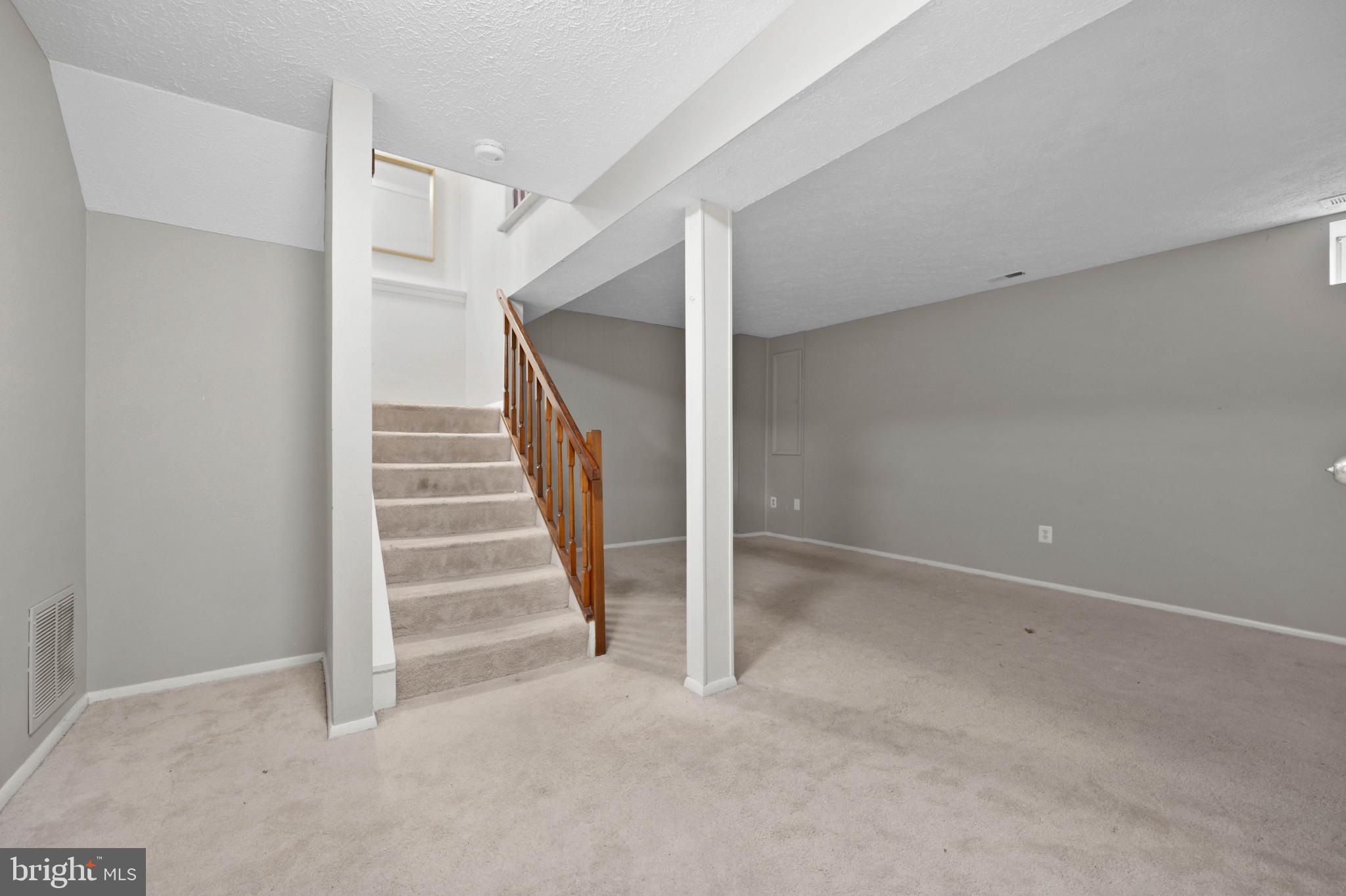 DERWOOD - Residential