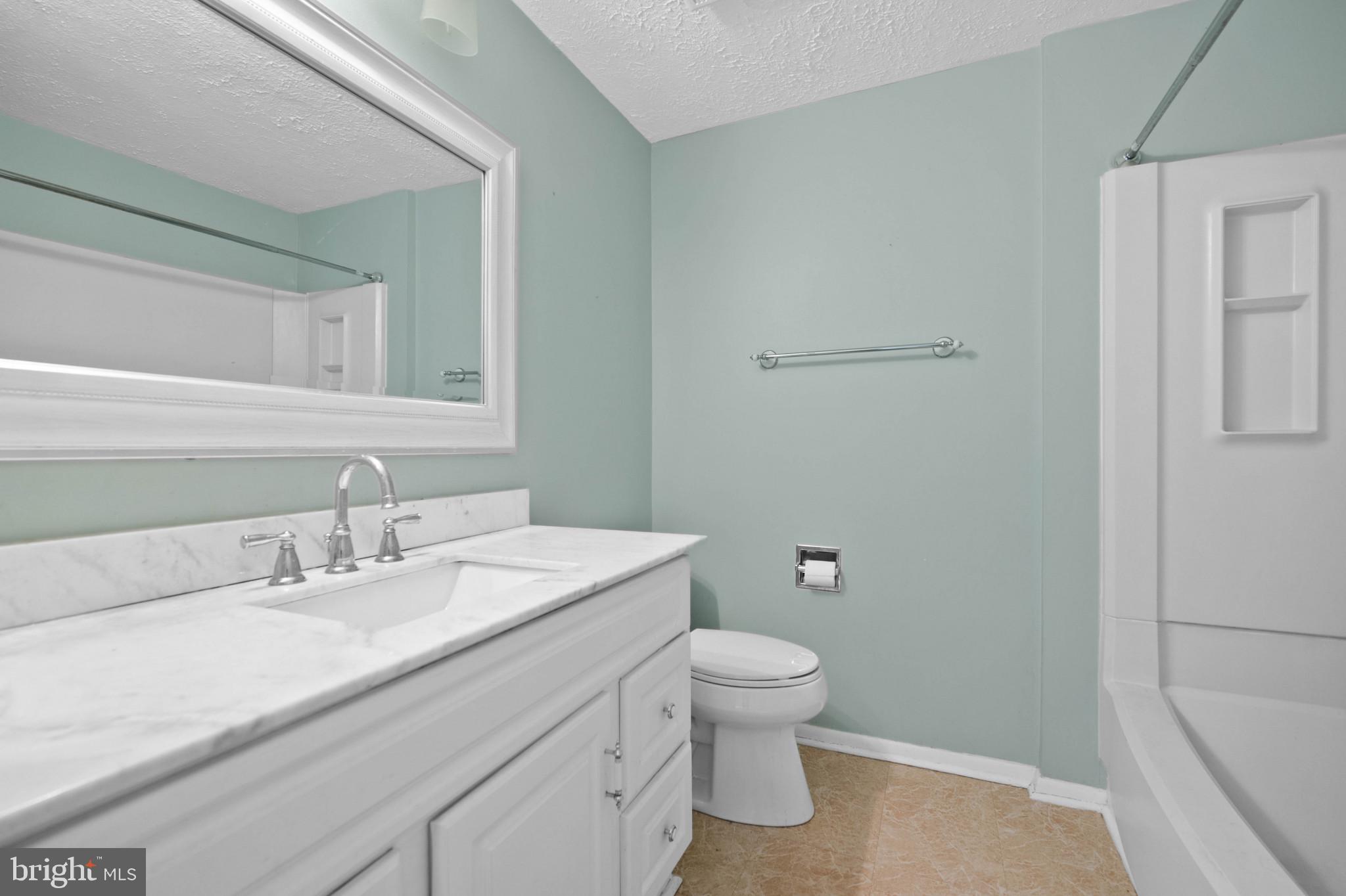 DERWOOD - Residential