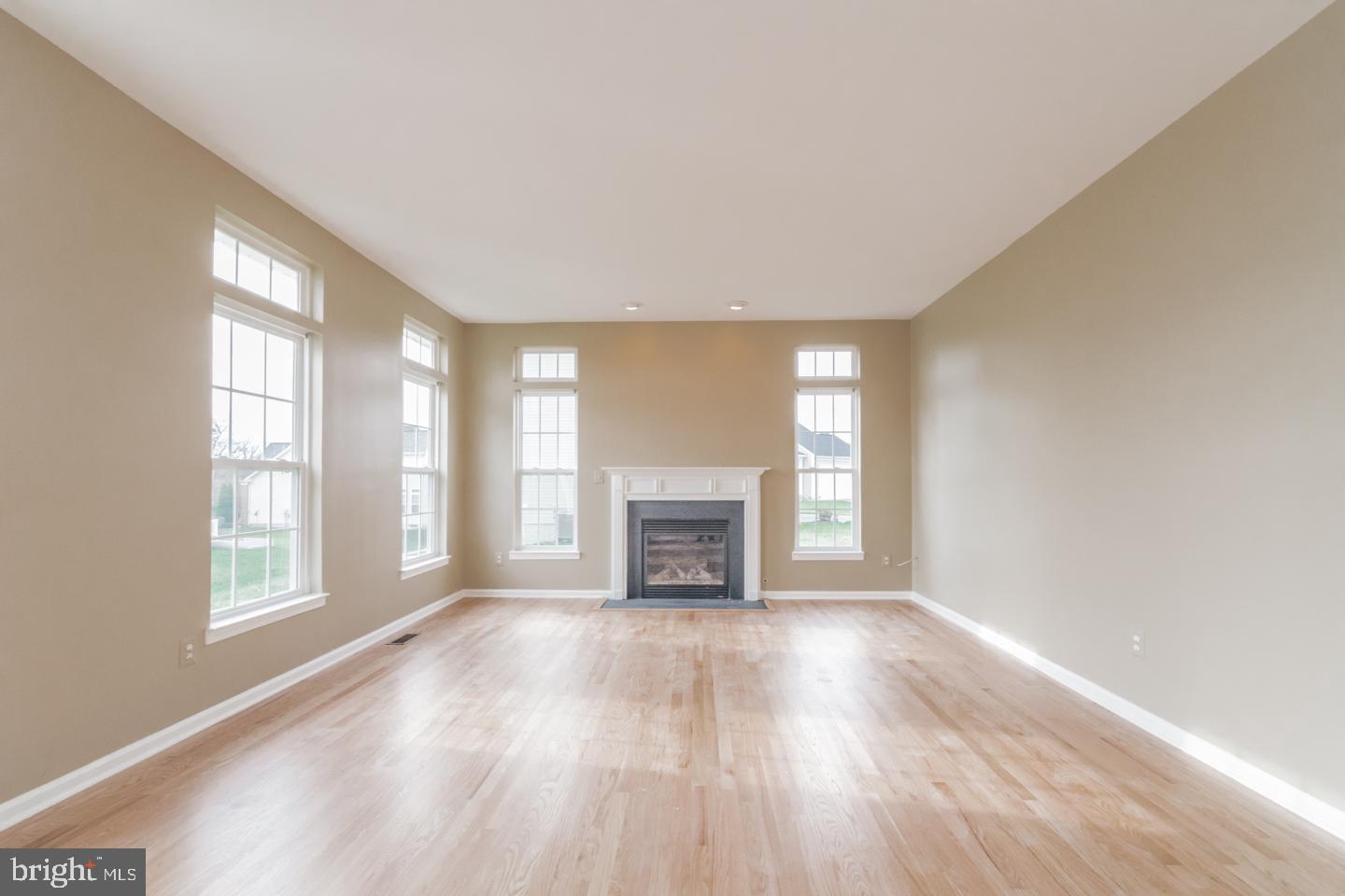 MORNING DOVE ESTATES - Residential