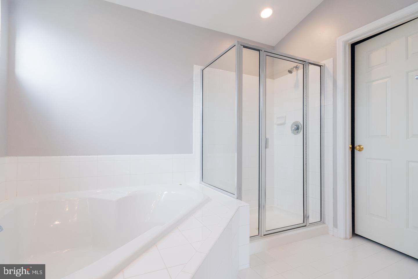 MORNING DOVE ESTATES - Residential