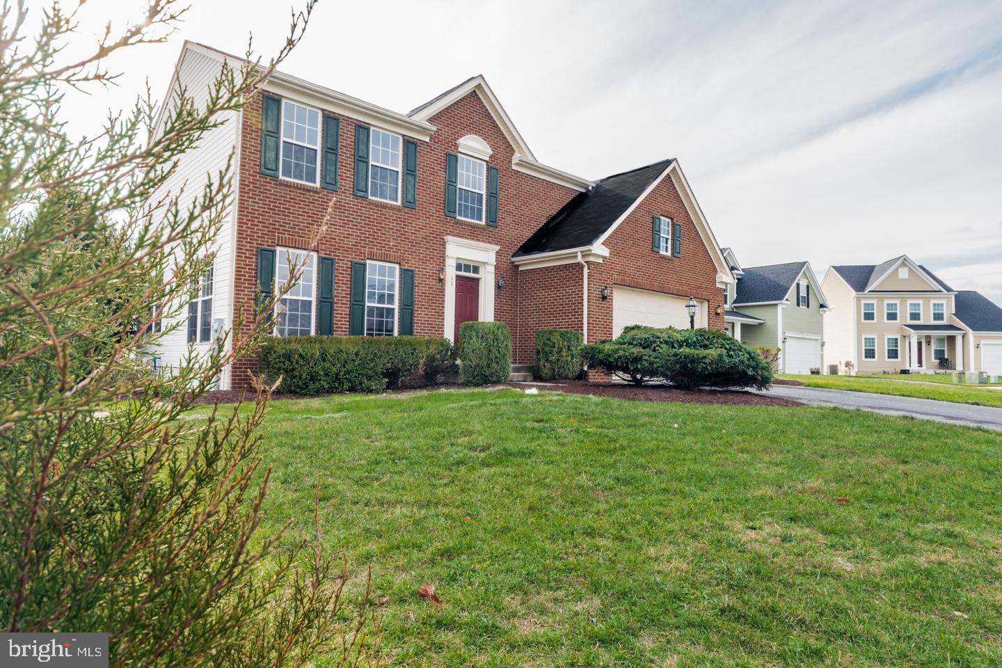 MORNING DOVE ESTATES - Residential