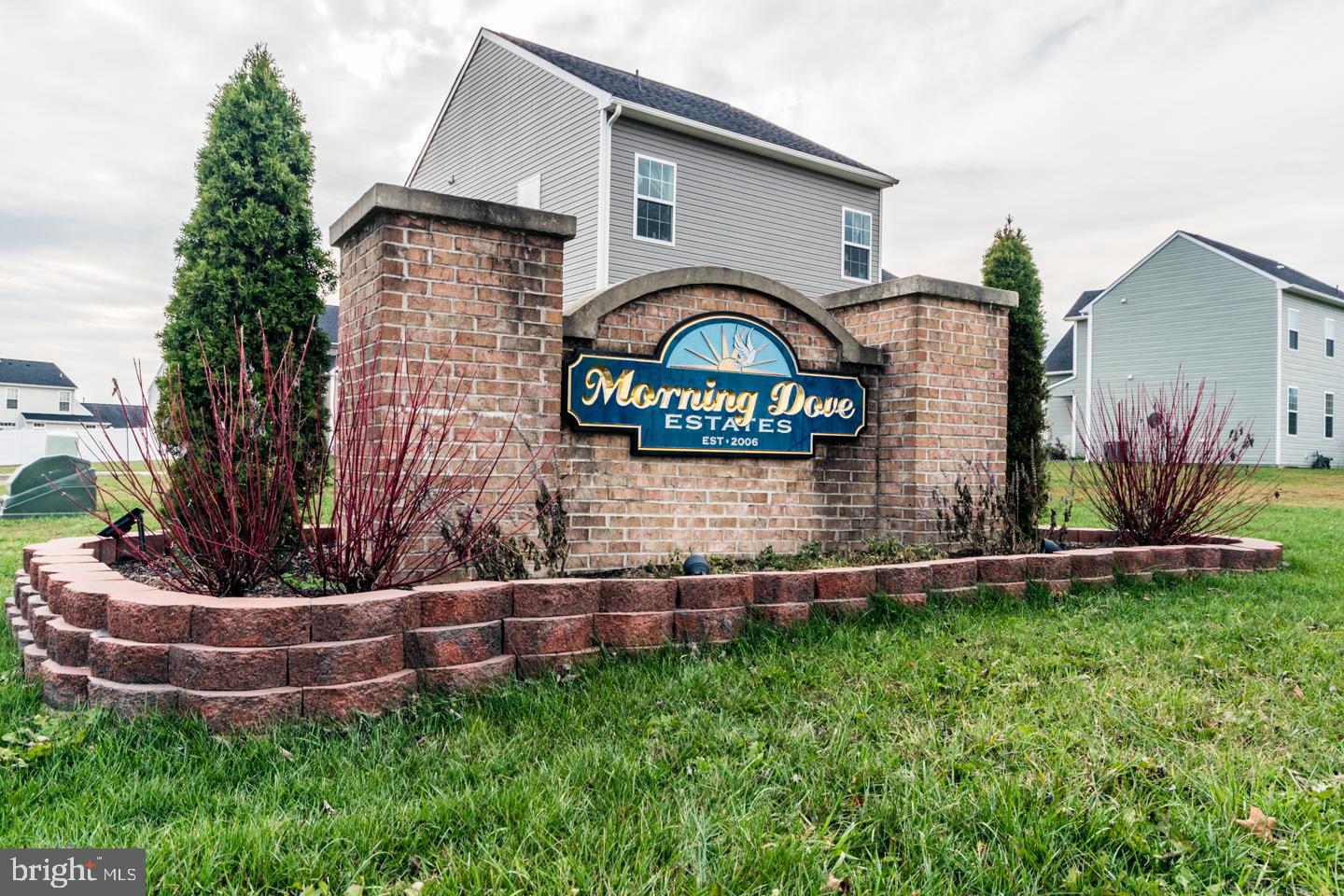 MORNING DOVE ESTATES - Residential