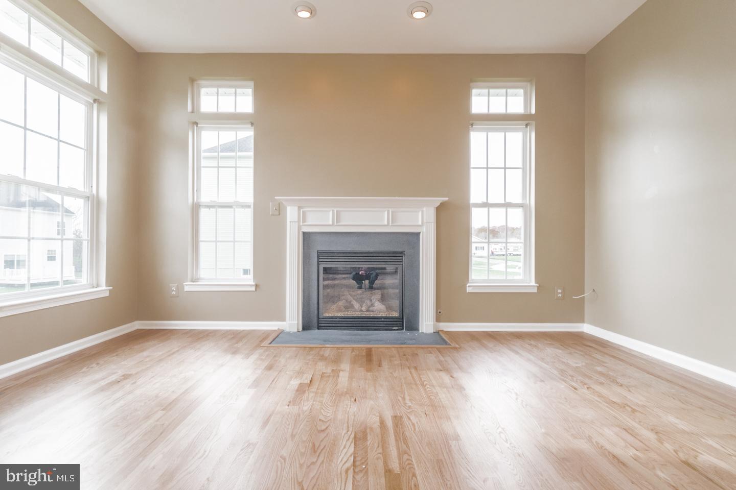 MORNING DOVE ESTATES - Residential