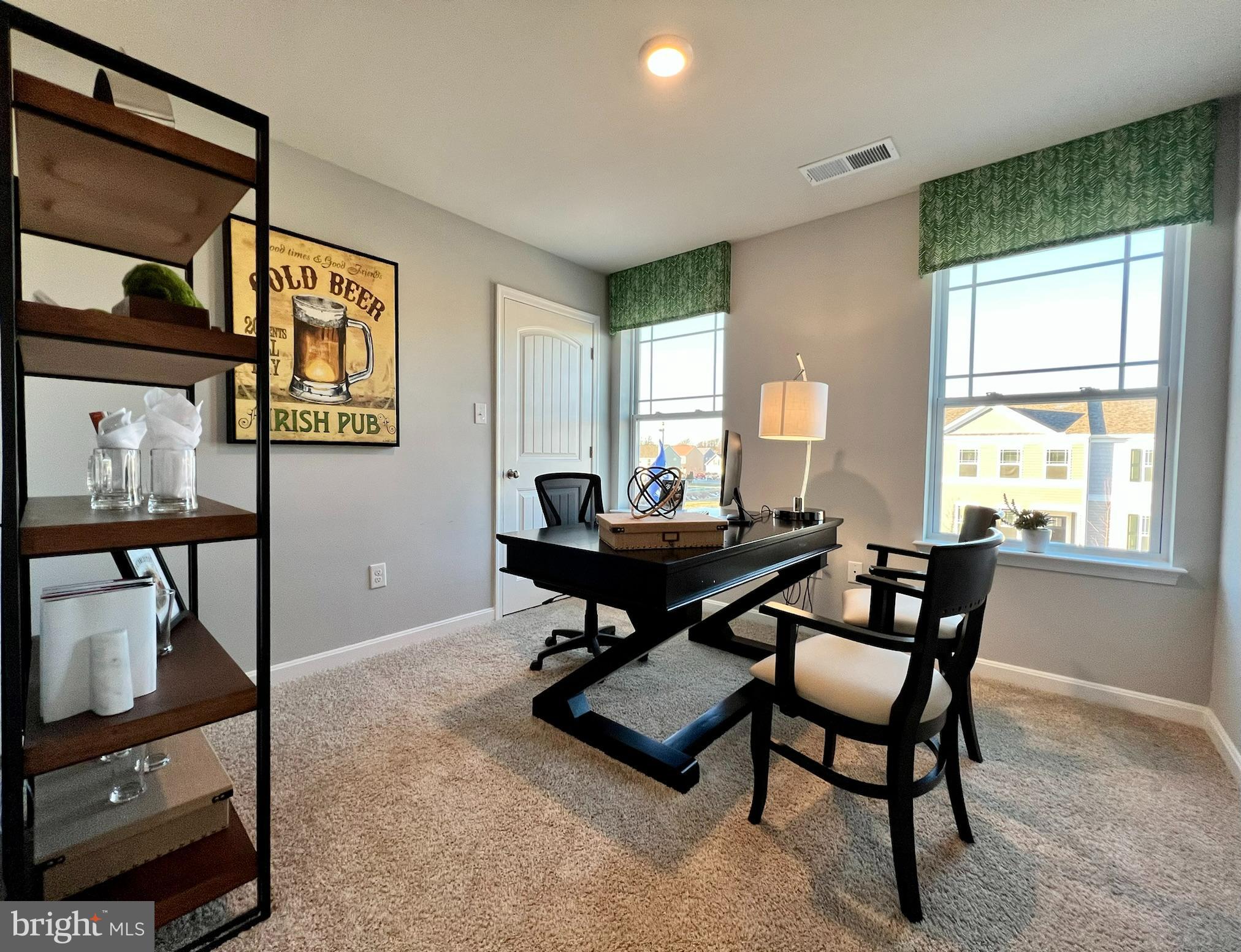 SOUTHERN FLDS - Residential