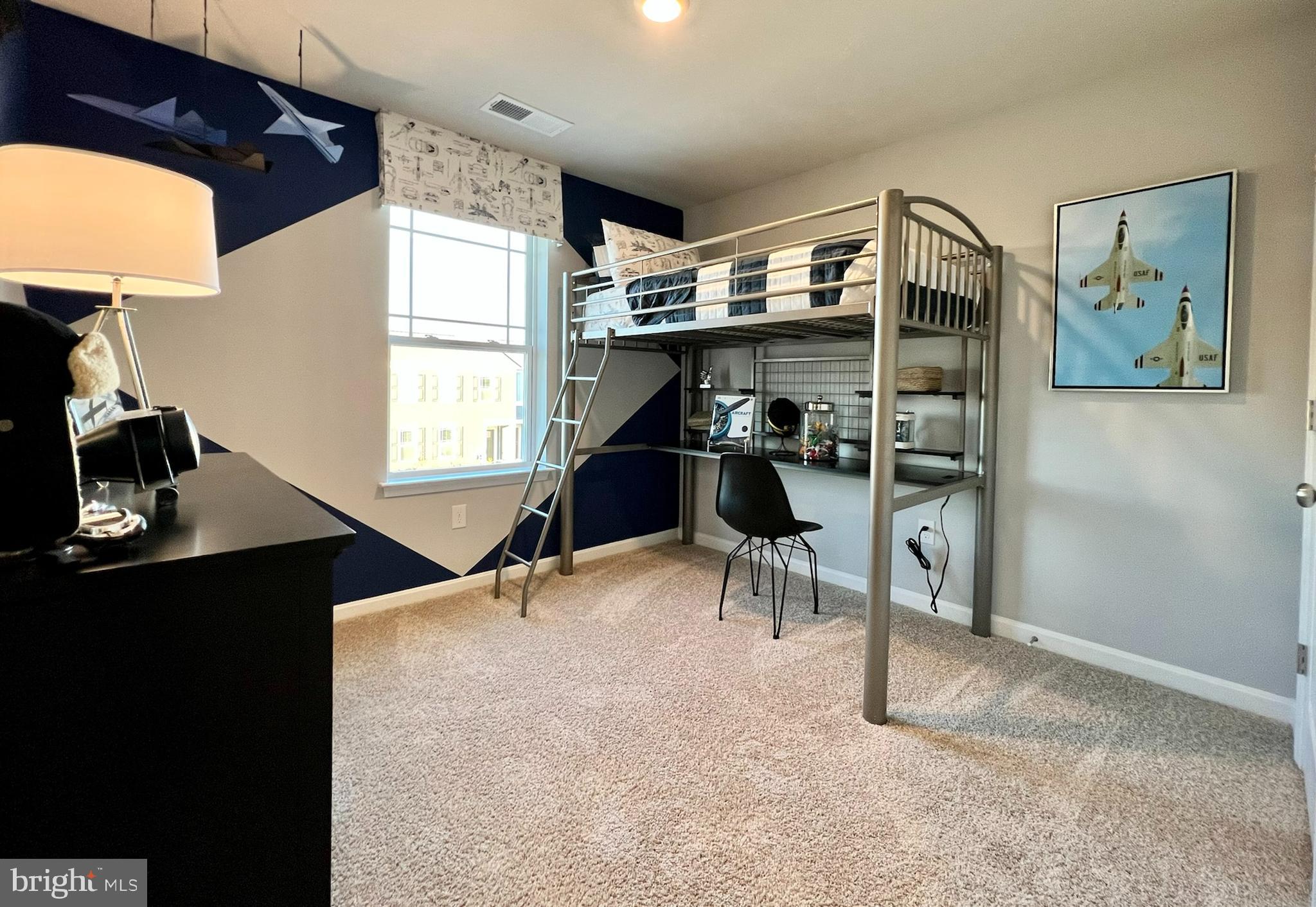 SOUTHERN FLDS - Residential