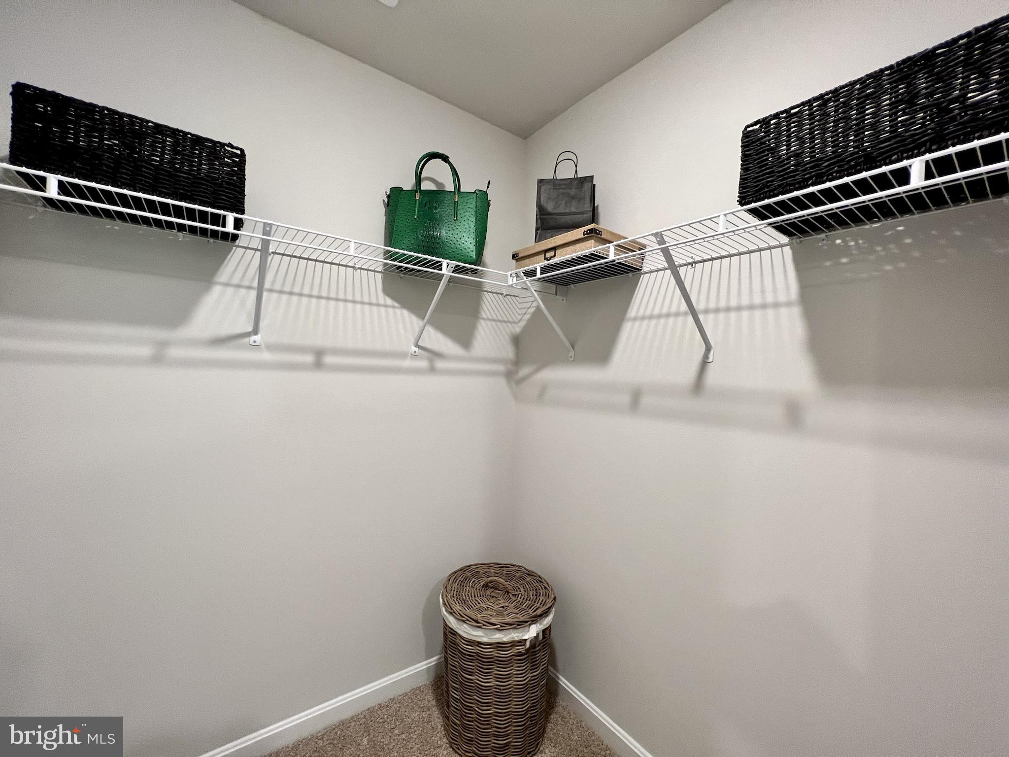 SOUTHERN FLDS - Residential