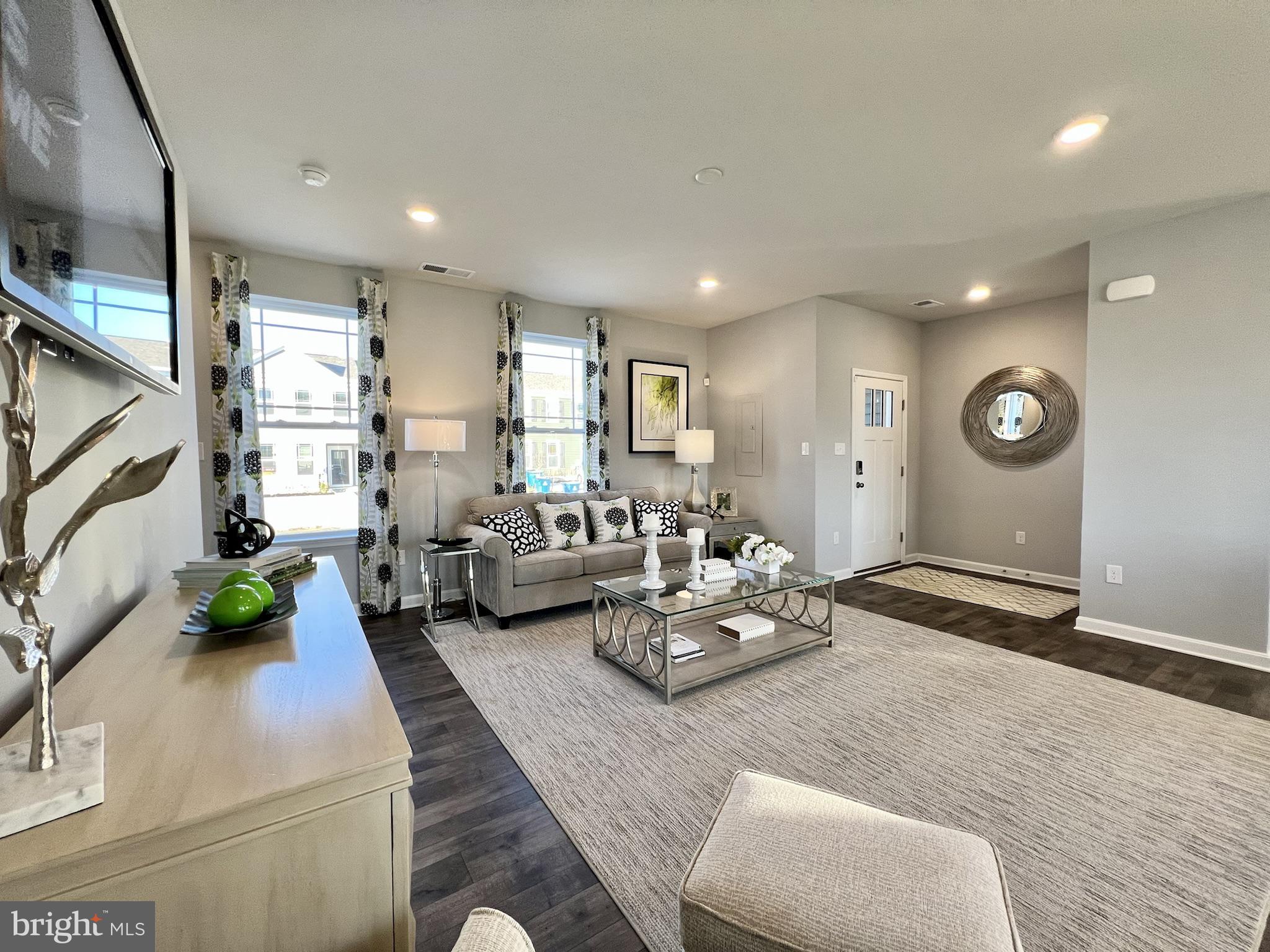 SOUTHERN FLDS - Residential