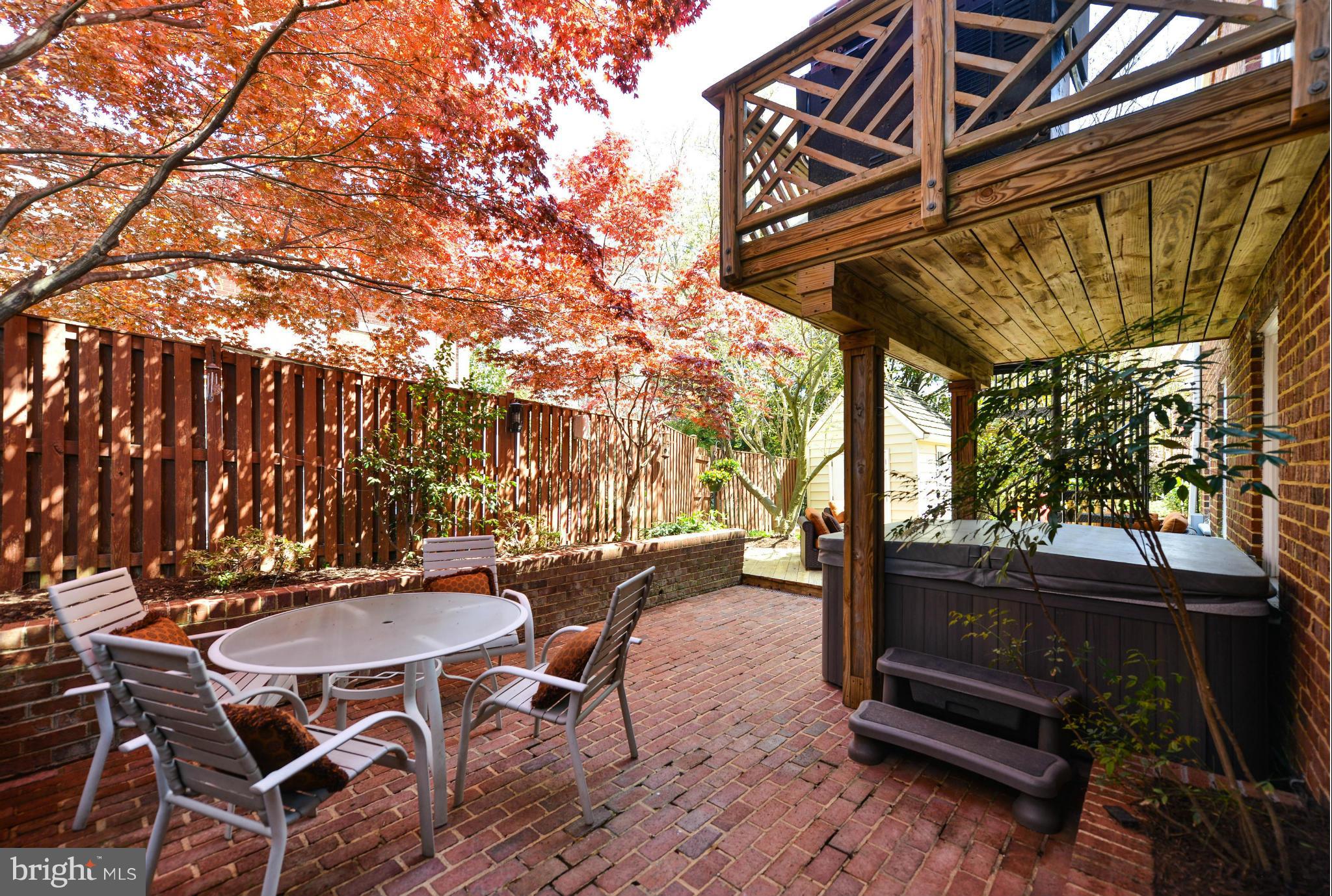 SUMMIT - Residential