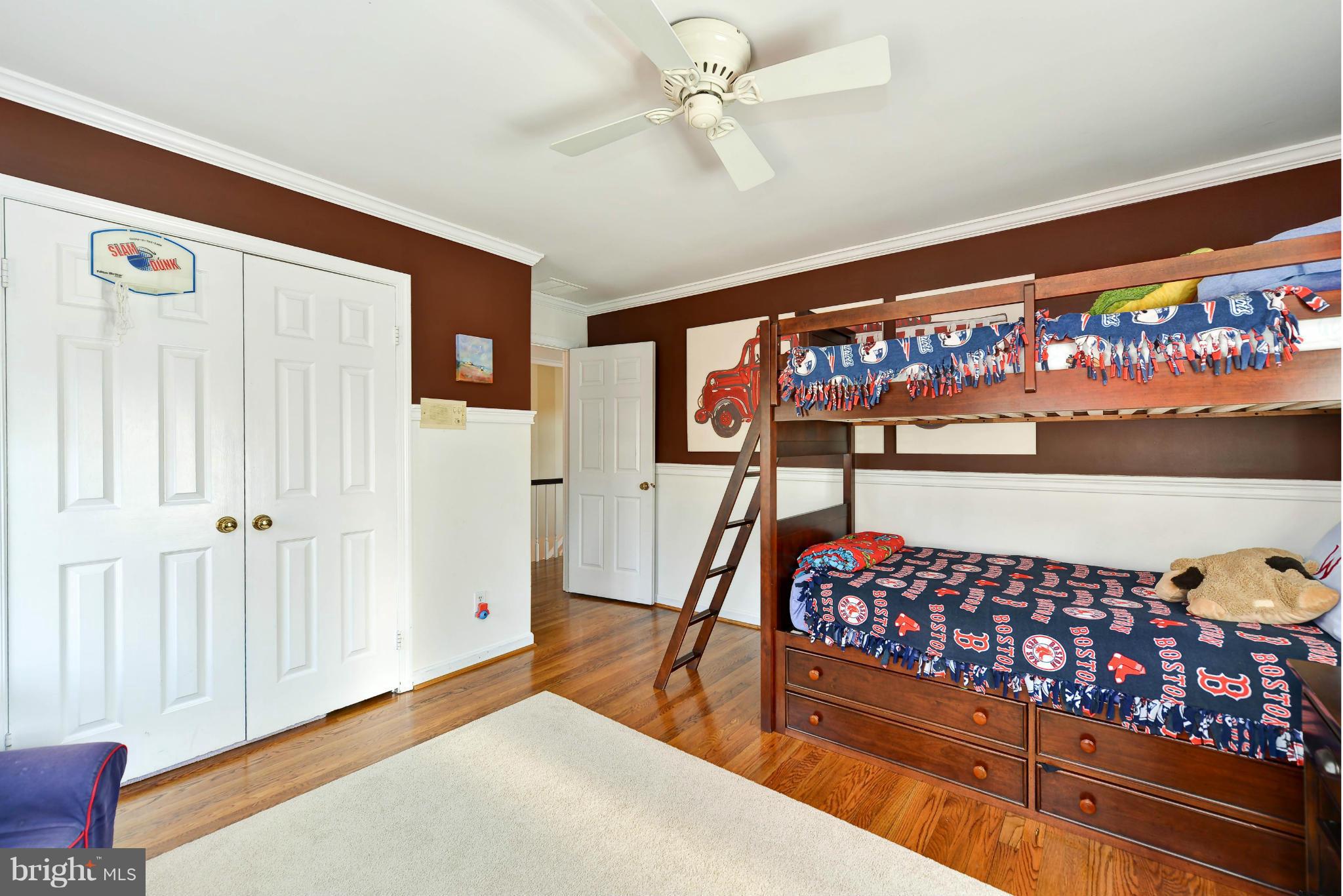 SUMMIT - Residential