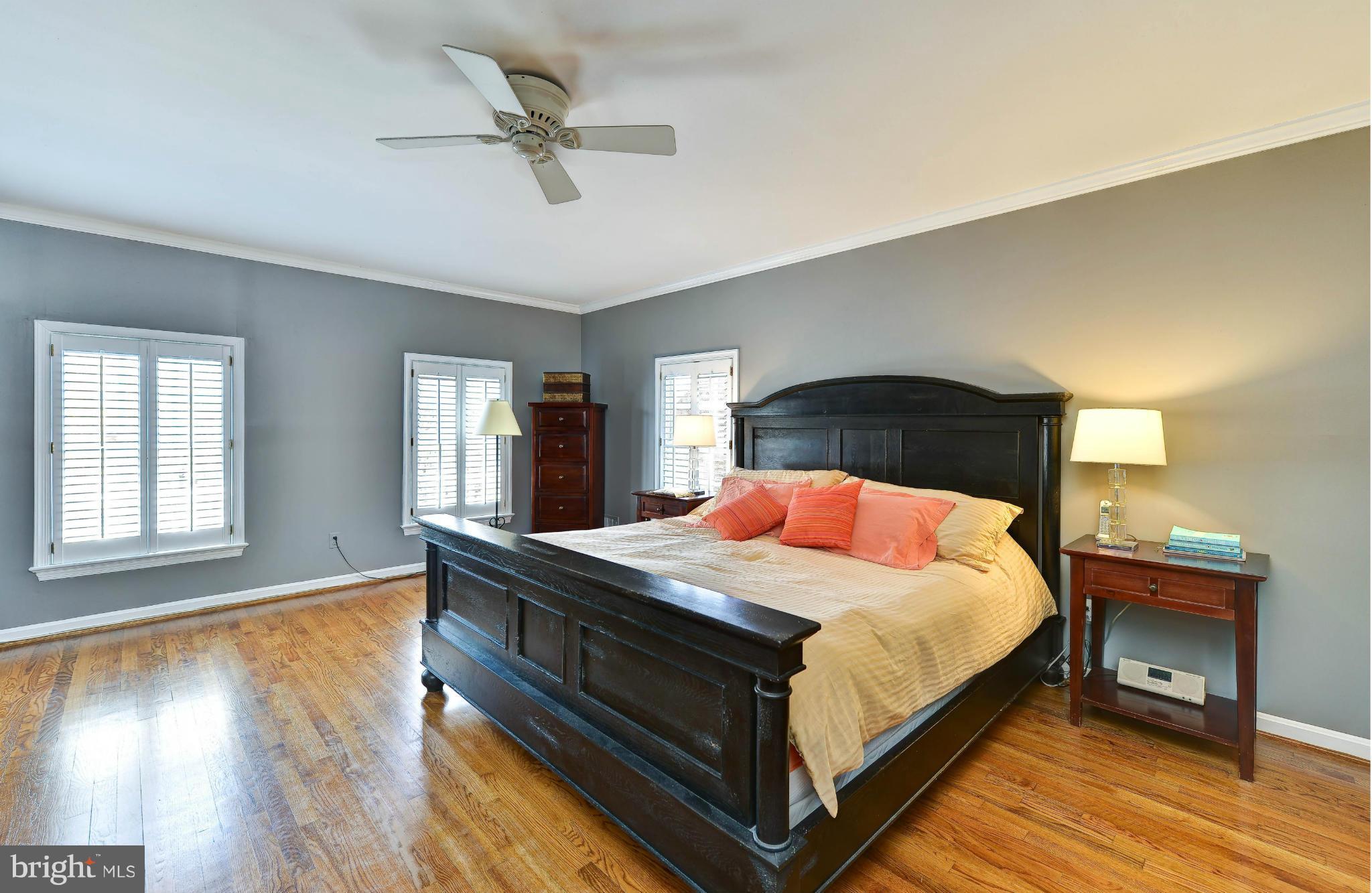 SUMMIT - Residential