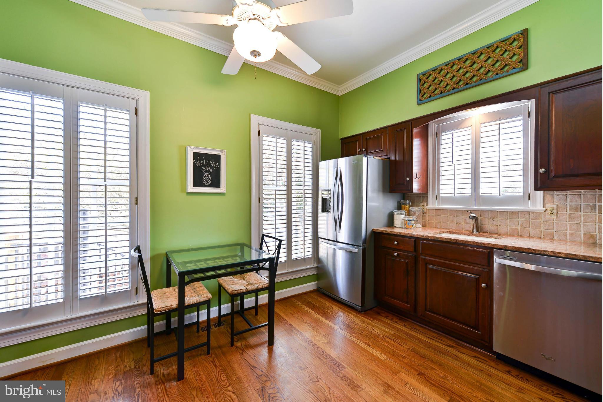 SUMMIT - Residential