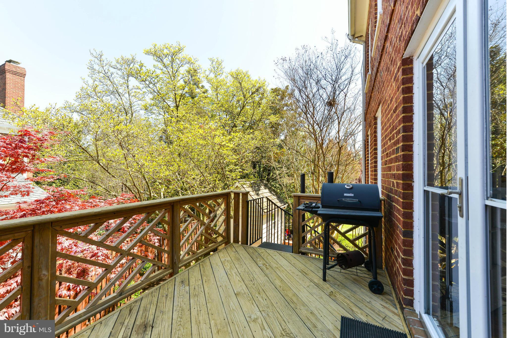 SUMMIT - Residential