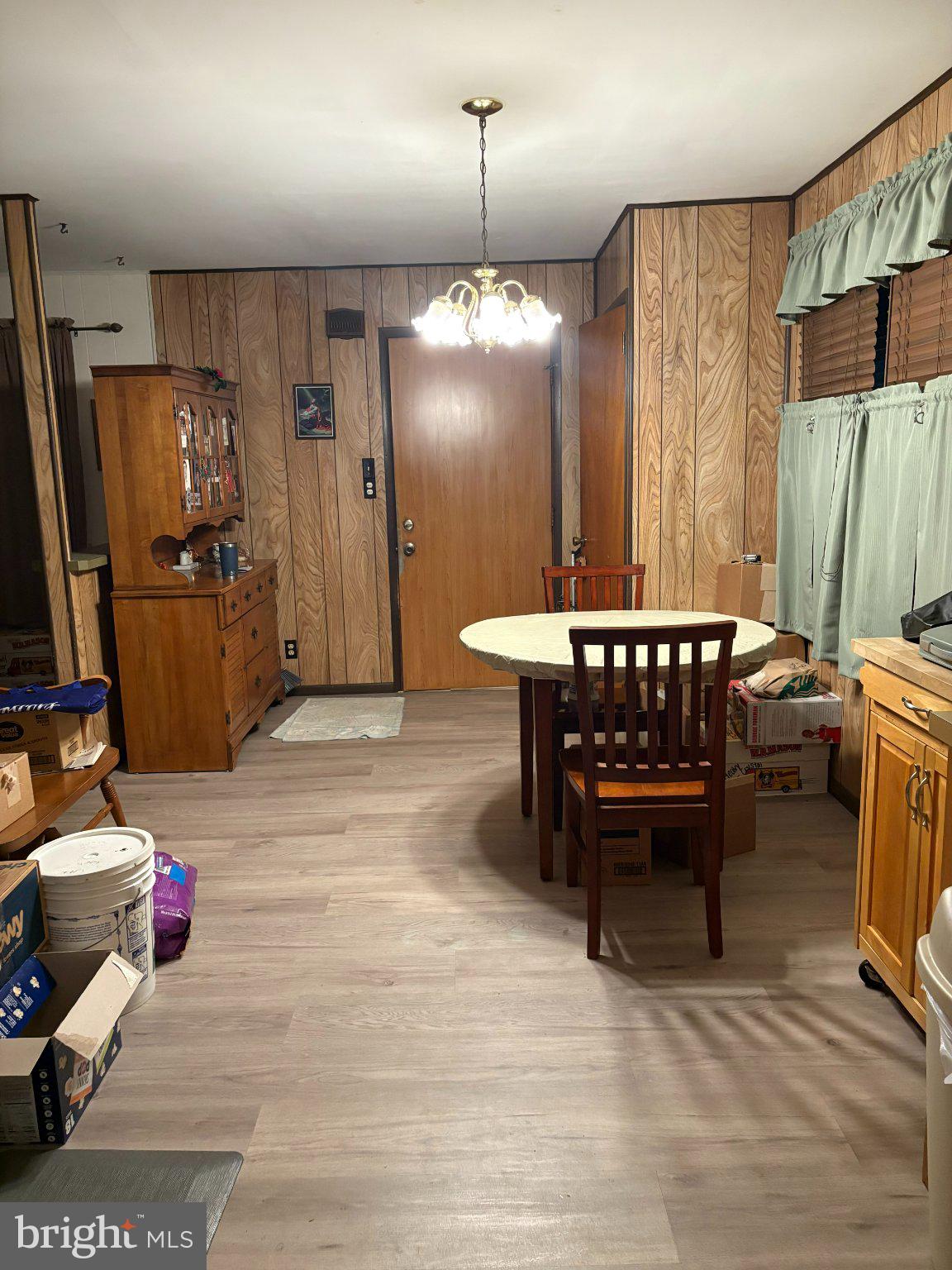 4347 ROBERT DRIVE