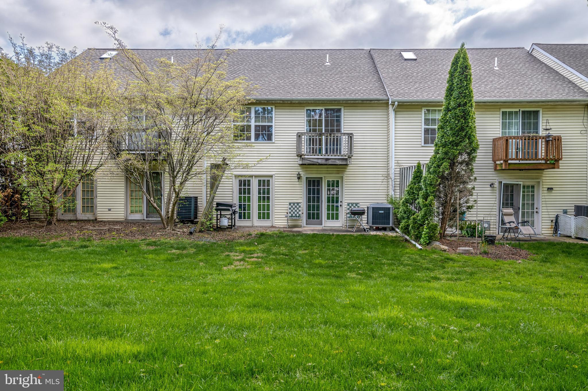 GABLE PARK WOODS - Residential