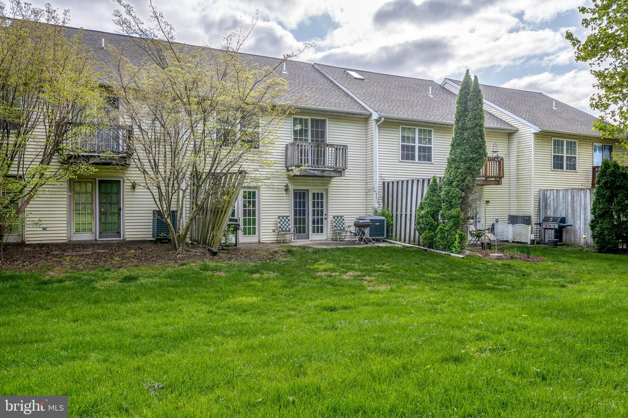 GABLE PARK WOODS - Residential