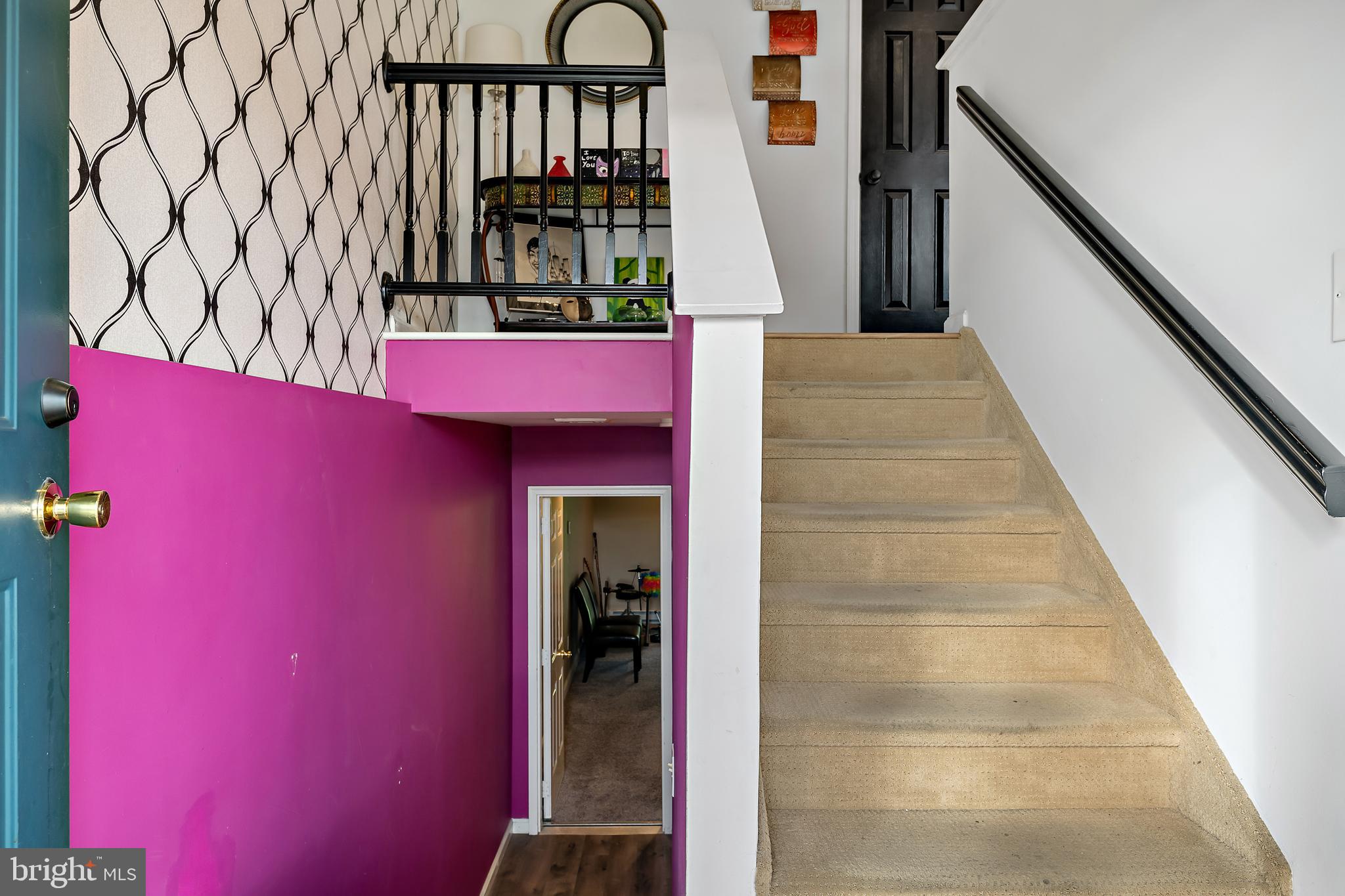 GABLE PARK WOODS - Residential