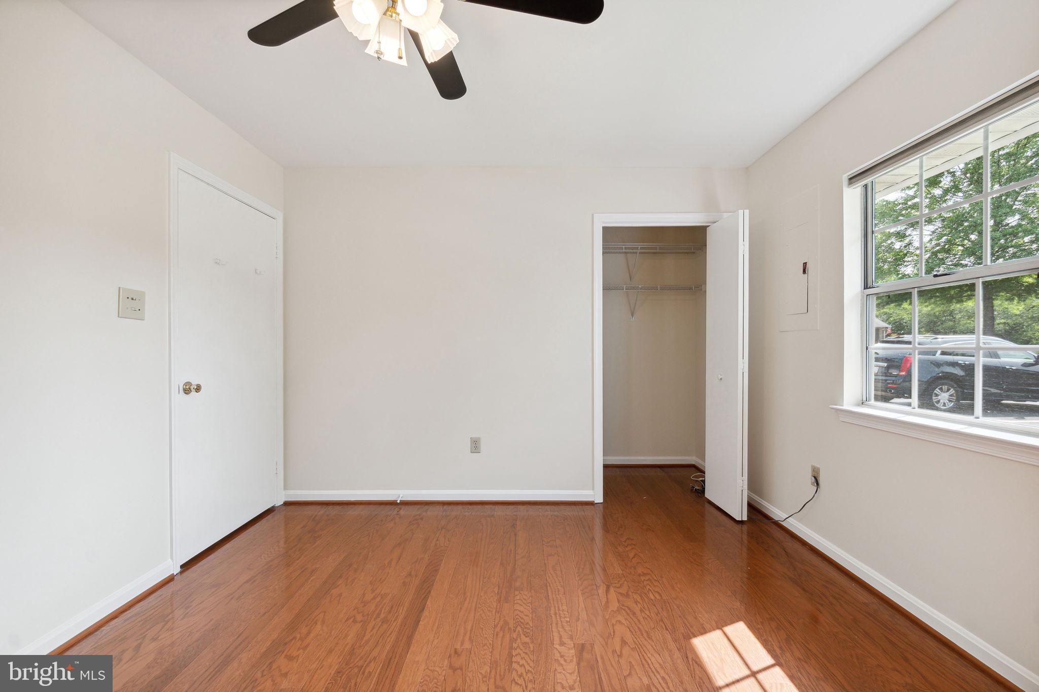 CHERRY VIEW PARK - Residential