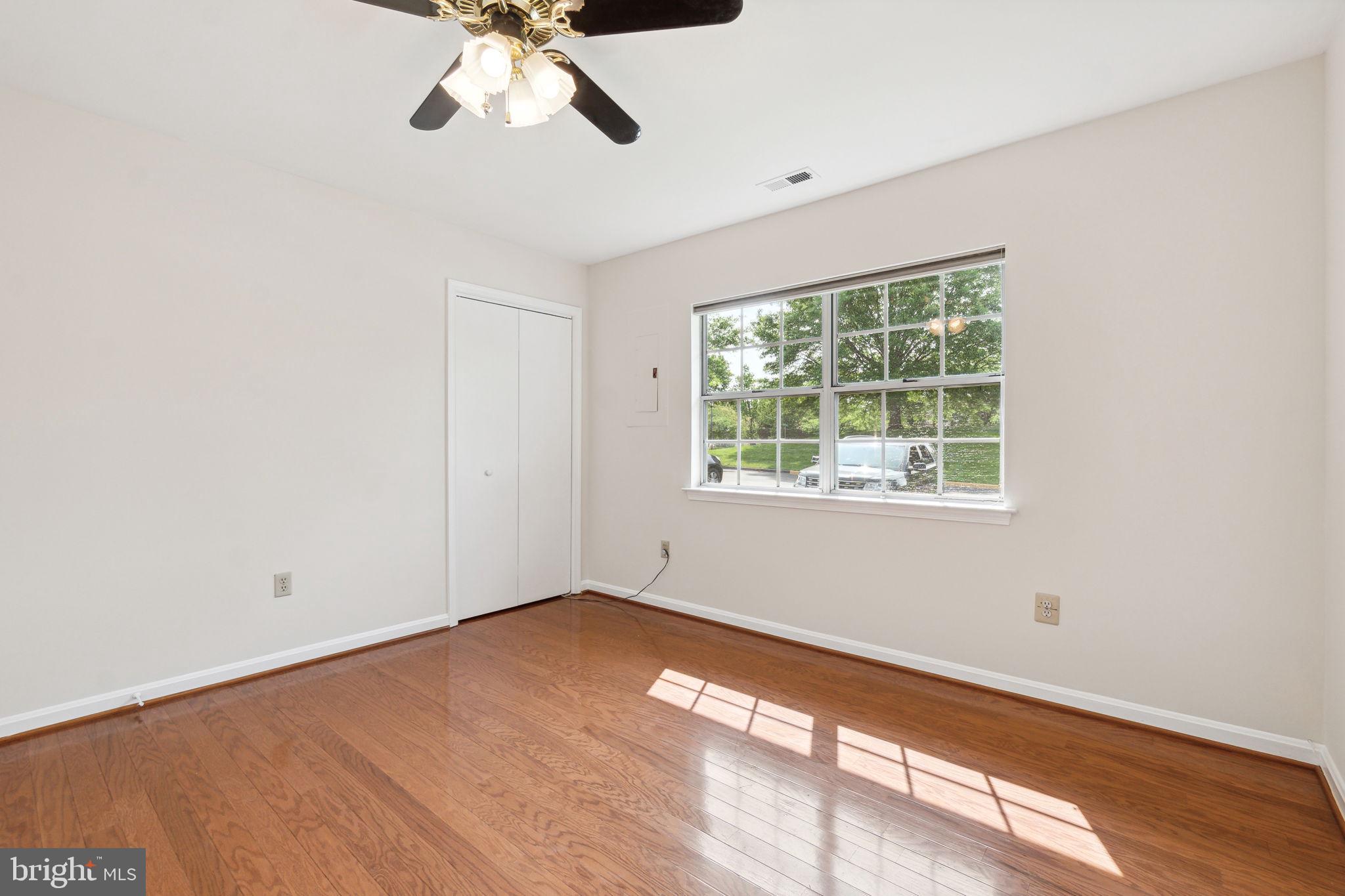 CHERRY VIEW PARK - Residential