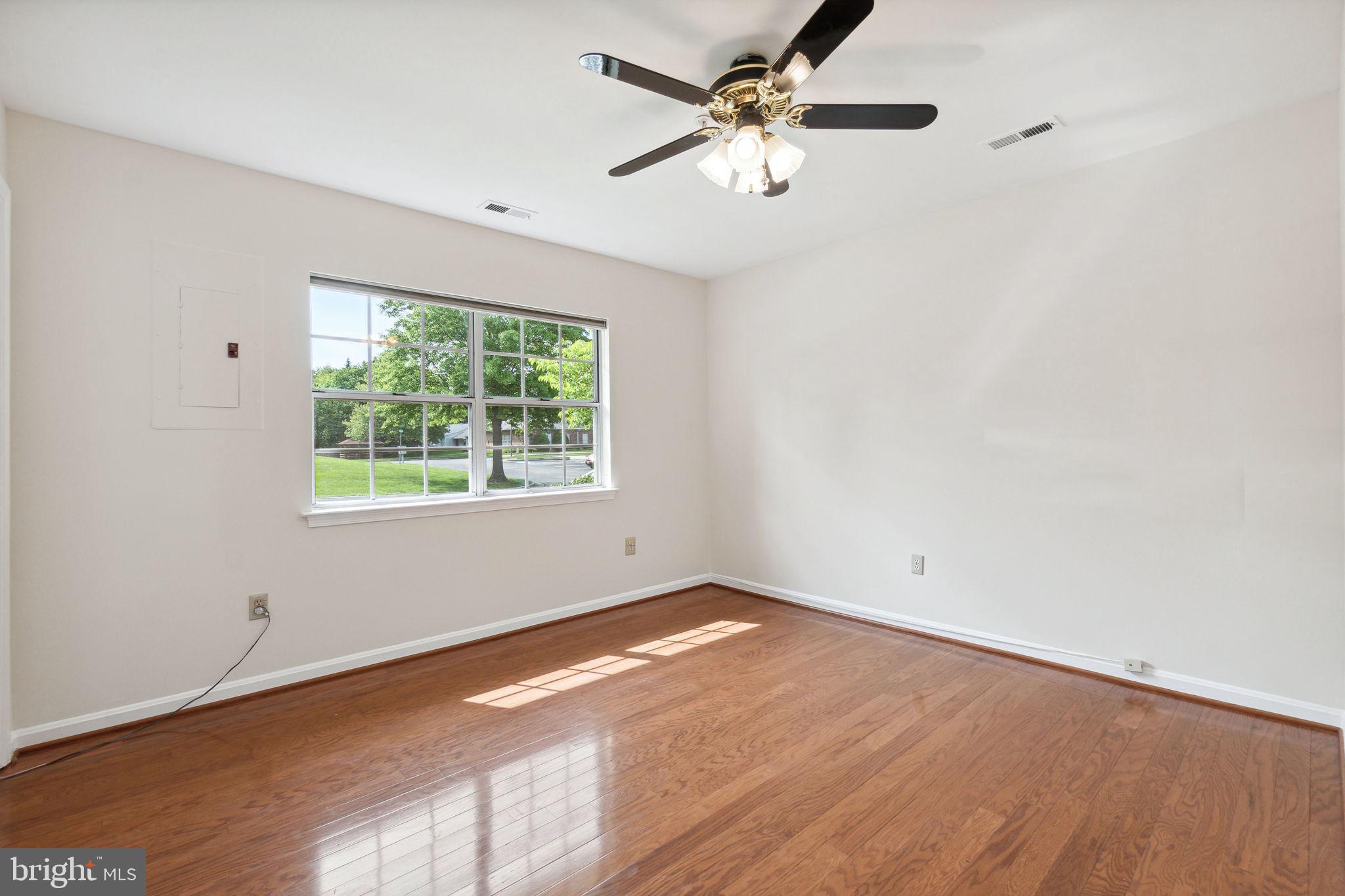 CHERRY VIEW PARK - Residential