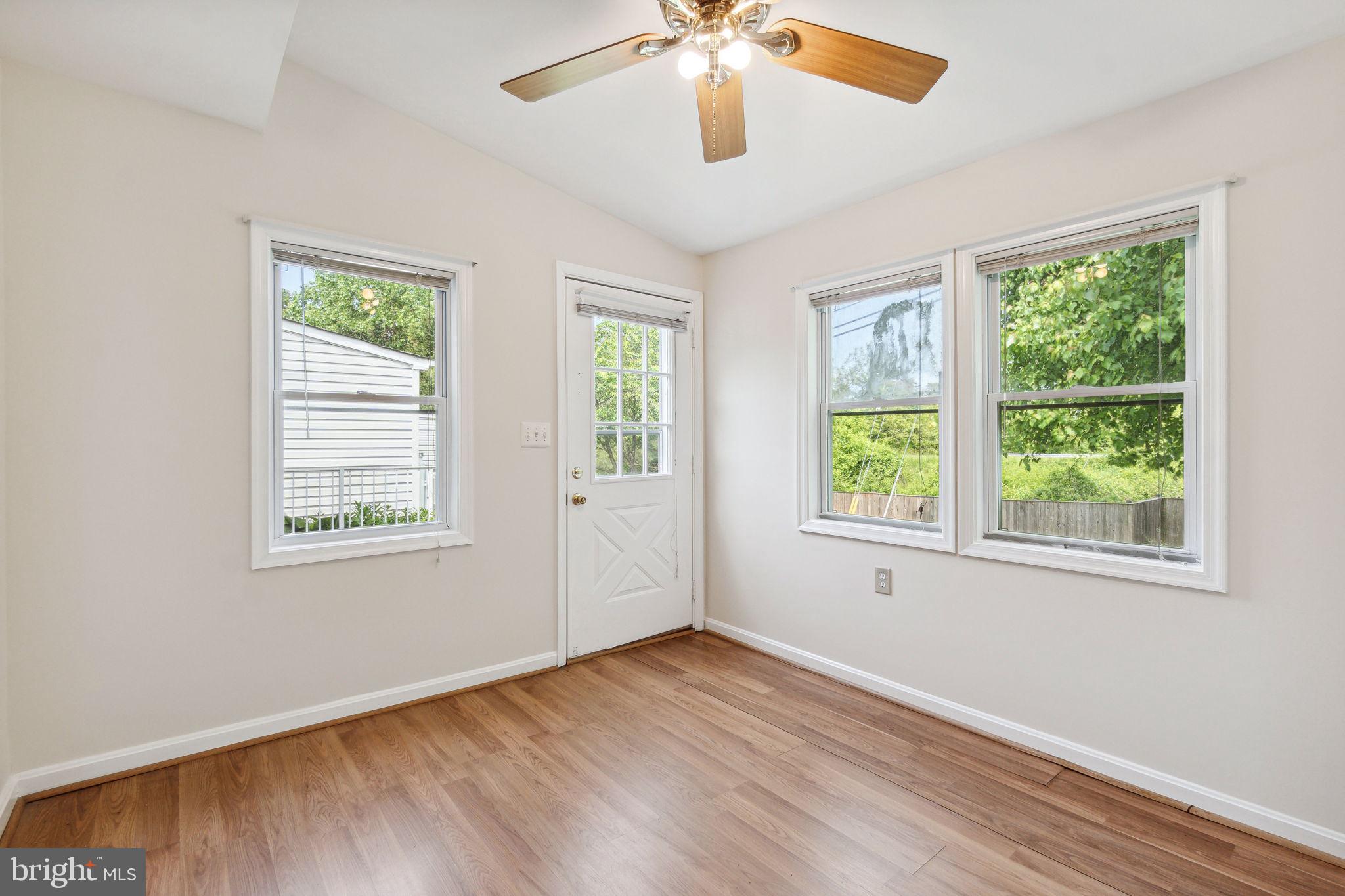 CHERRY VIEW PARK - Residential