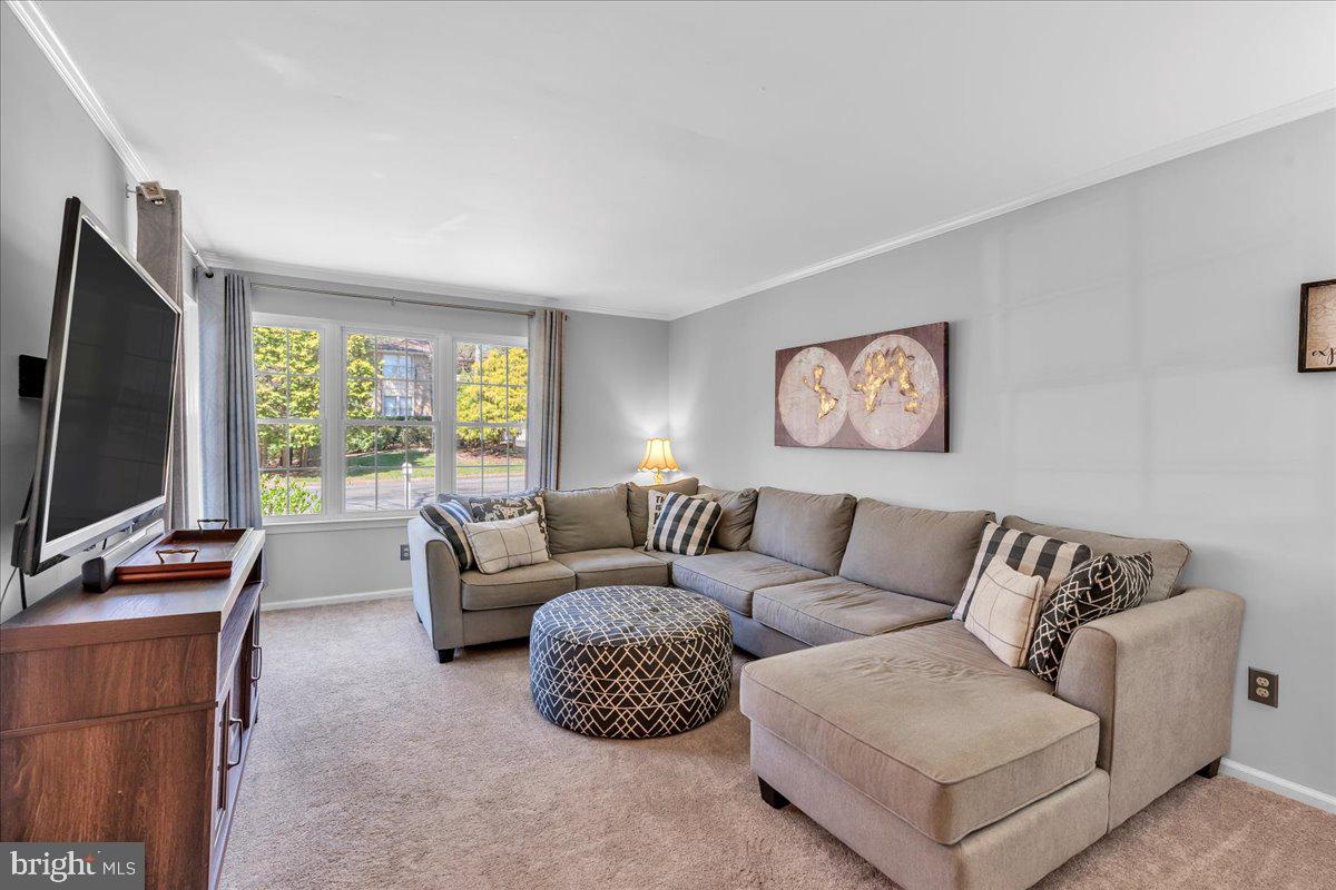 21 SIGNAL HILL DRIVE