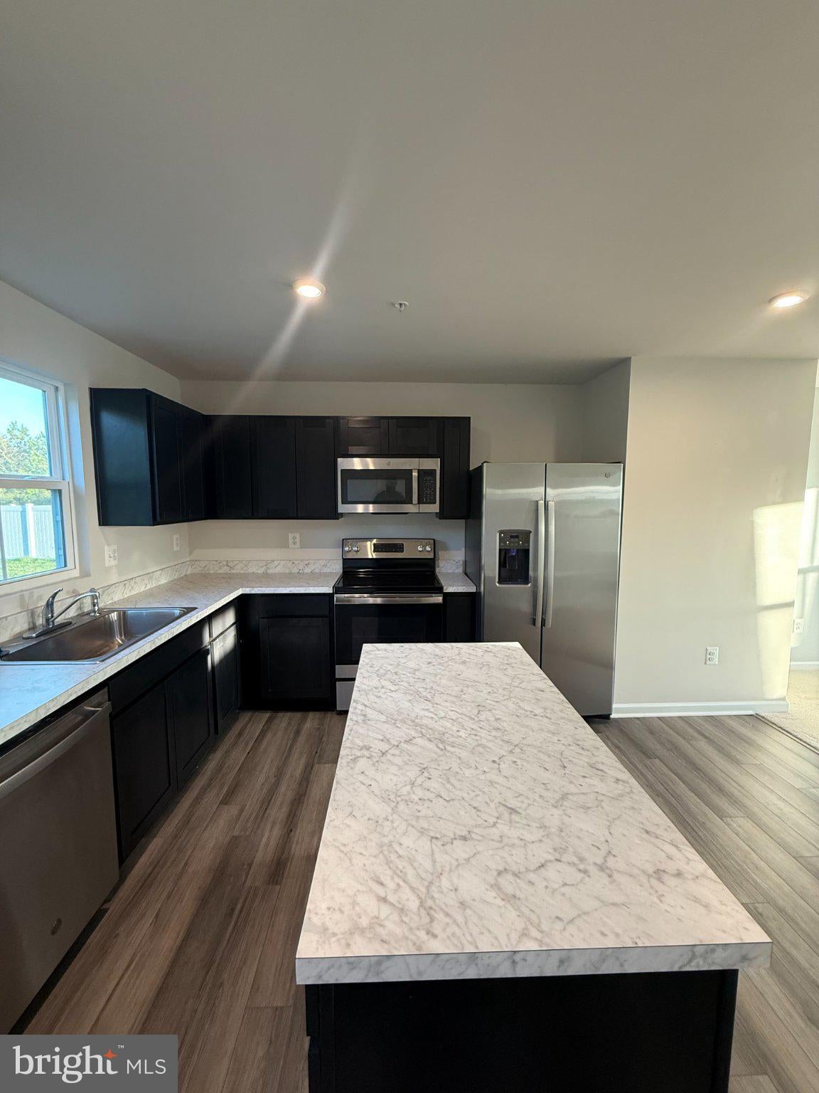 110 MARINERS WAY
