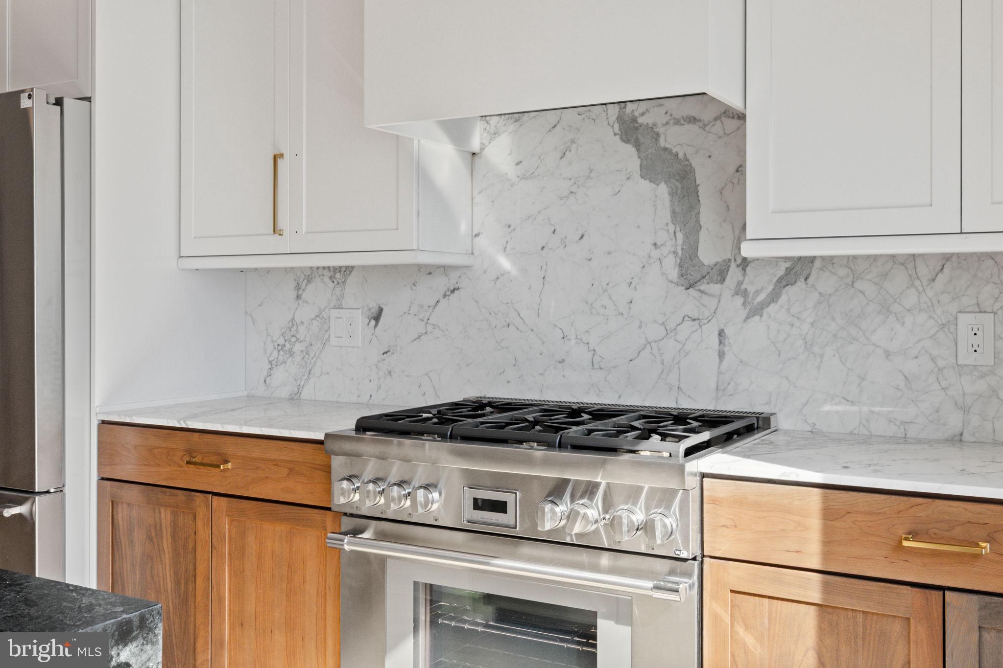 PASSYUNK SQUARE - Residential