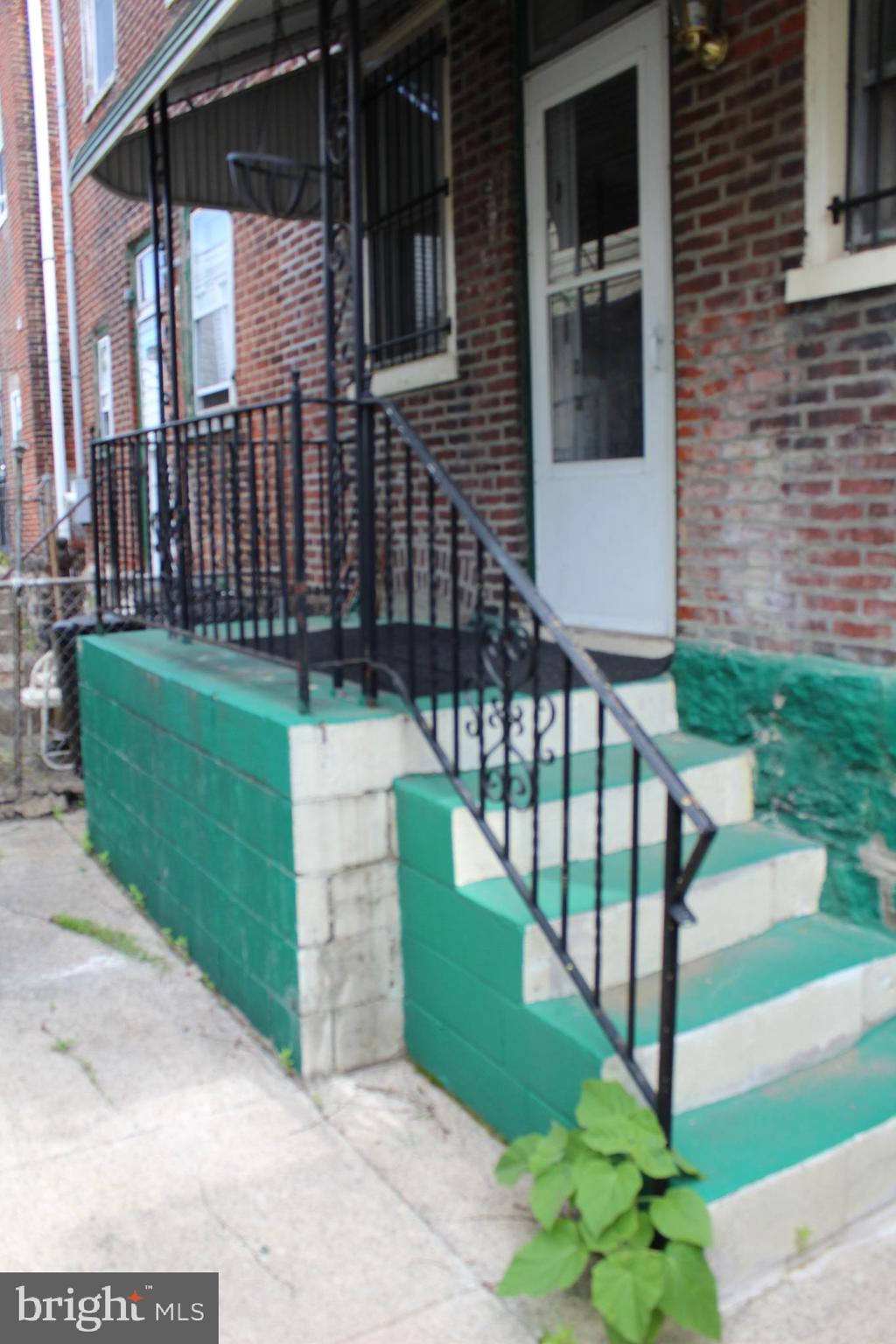 WEST PHILADELPHIA - Residential