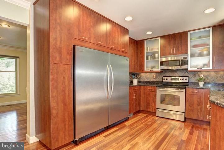 ROCK CREEK HILLS - Residential Lease