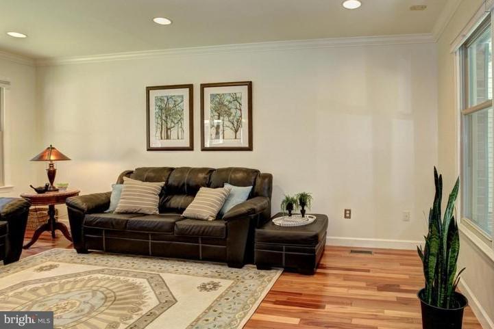 ROCK CREEK HILLS - Residential Lease