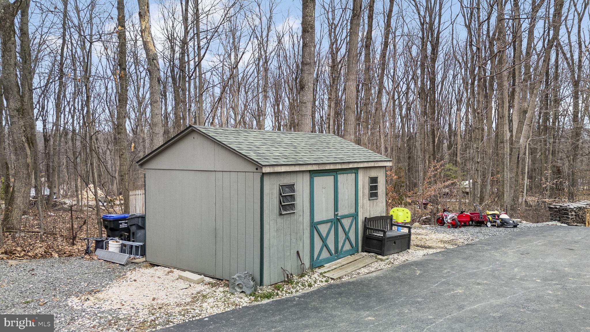 MARTIN MANOR - Residential