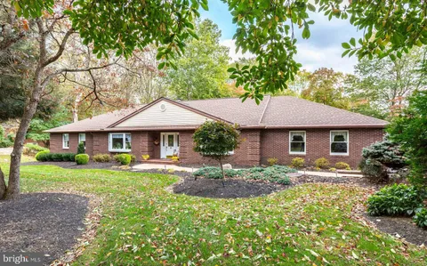 5 S Lake Way, Reisterstown, MD MLS: MDBC2115668